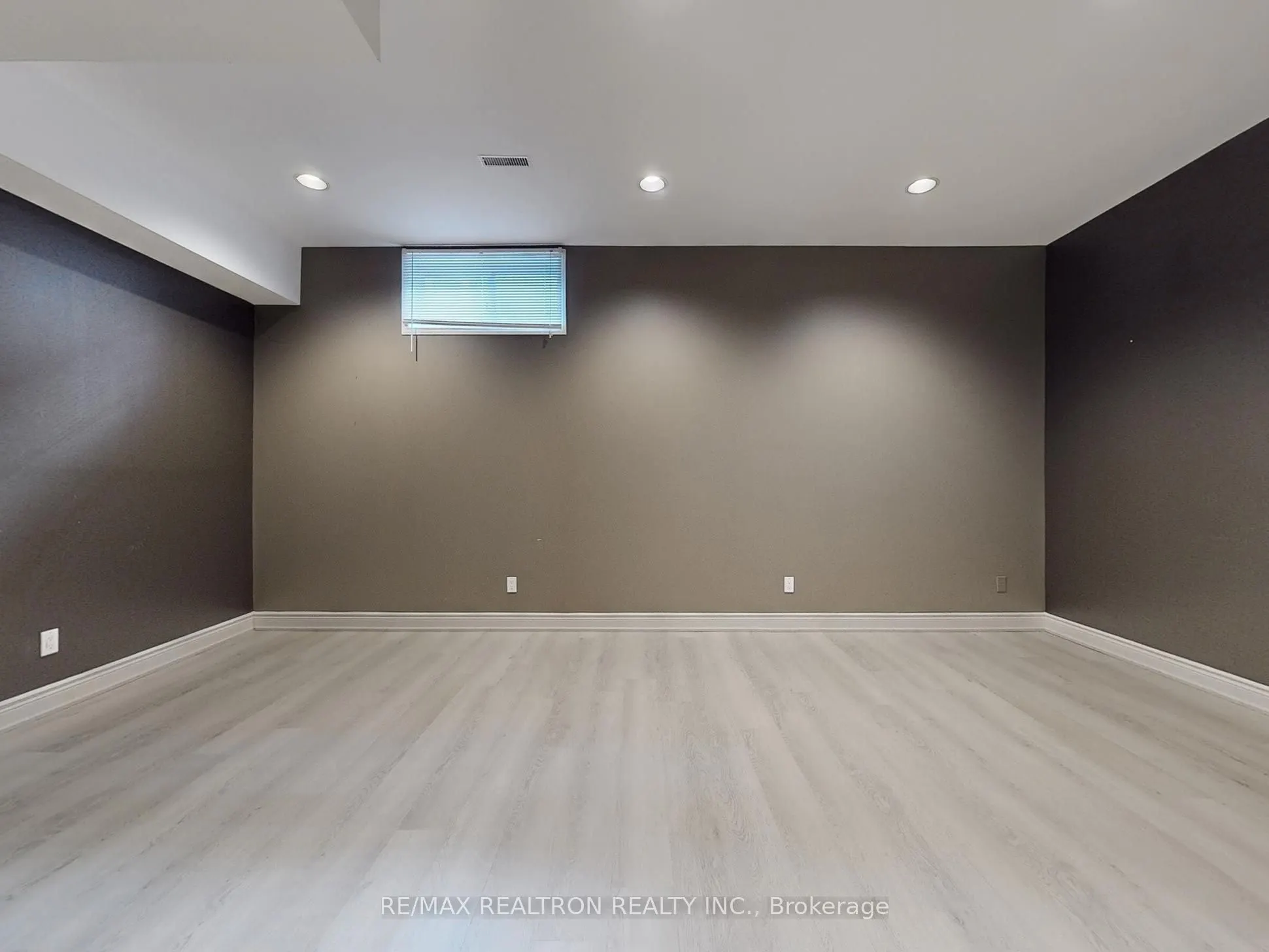 5382 Sheldon Park Drive