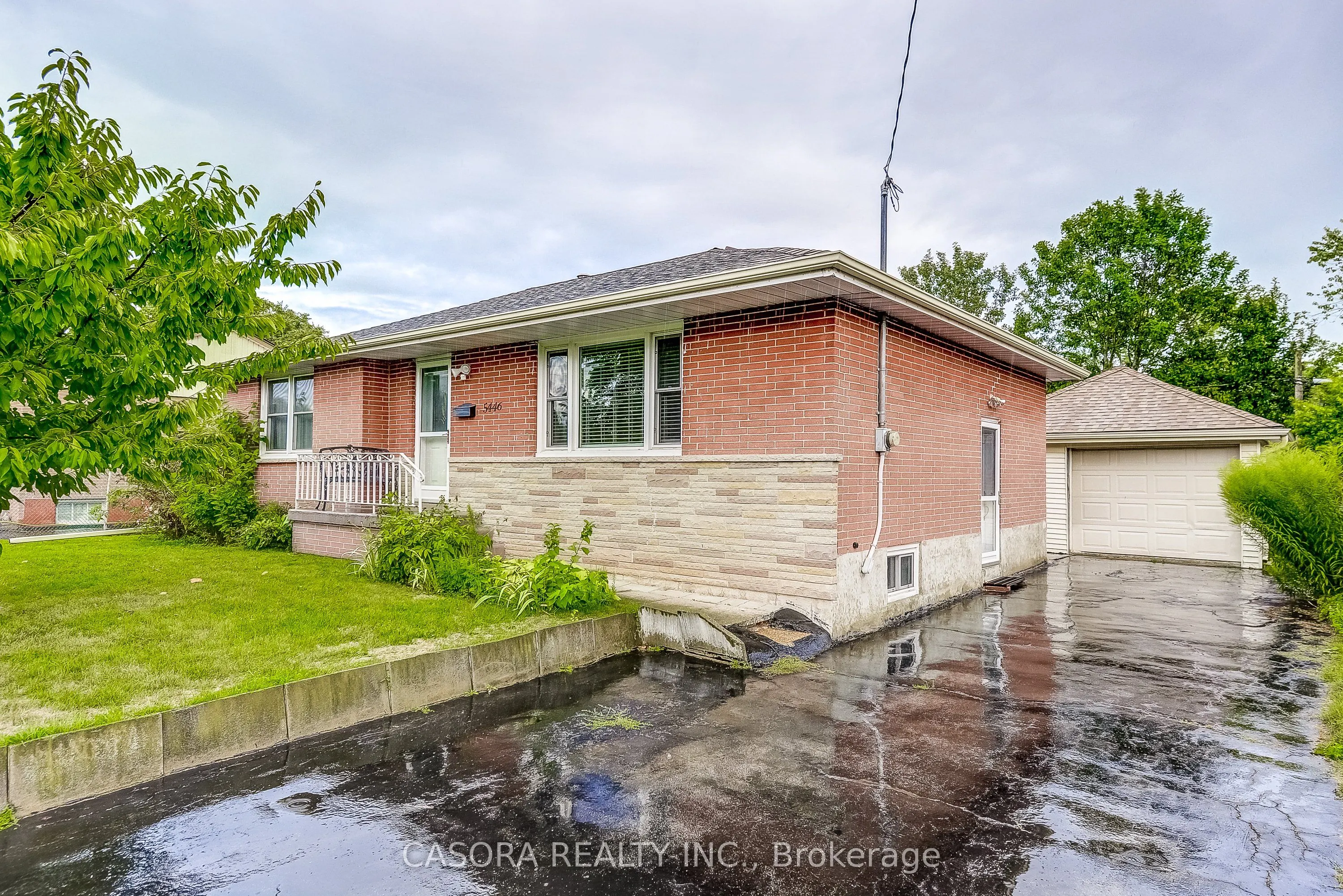 5446 Calvert Place