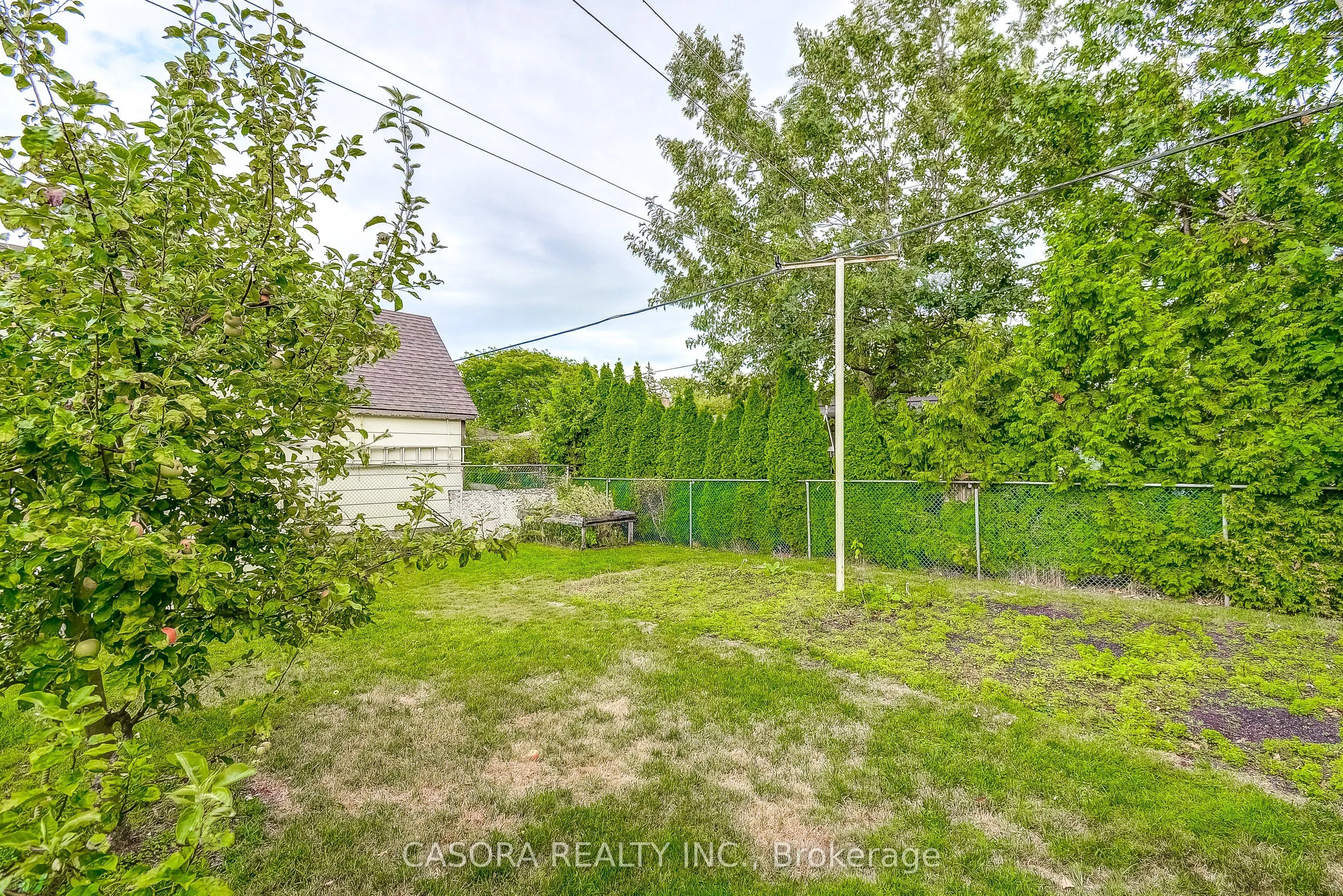 5446 Calvert Place