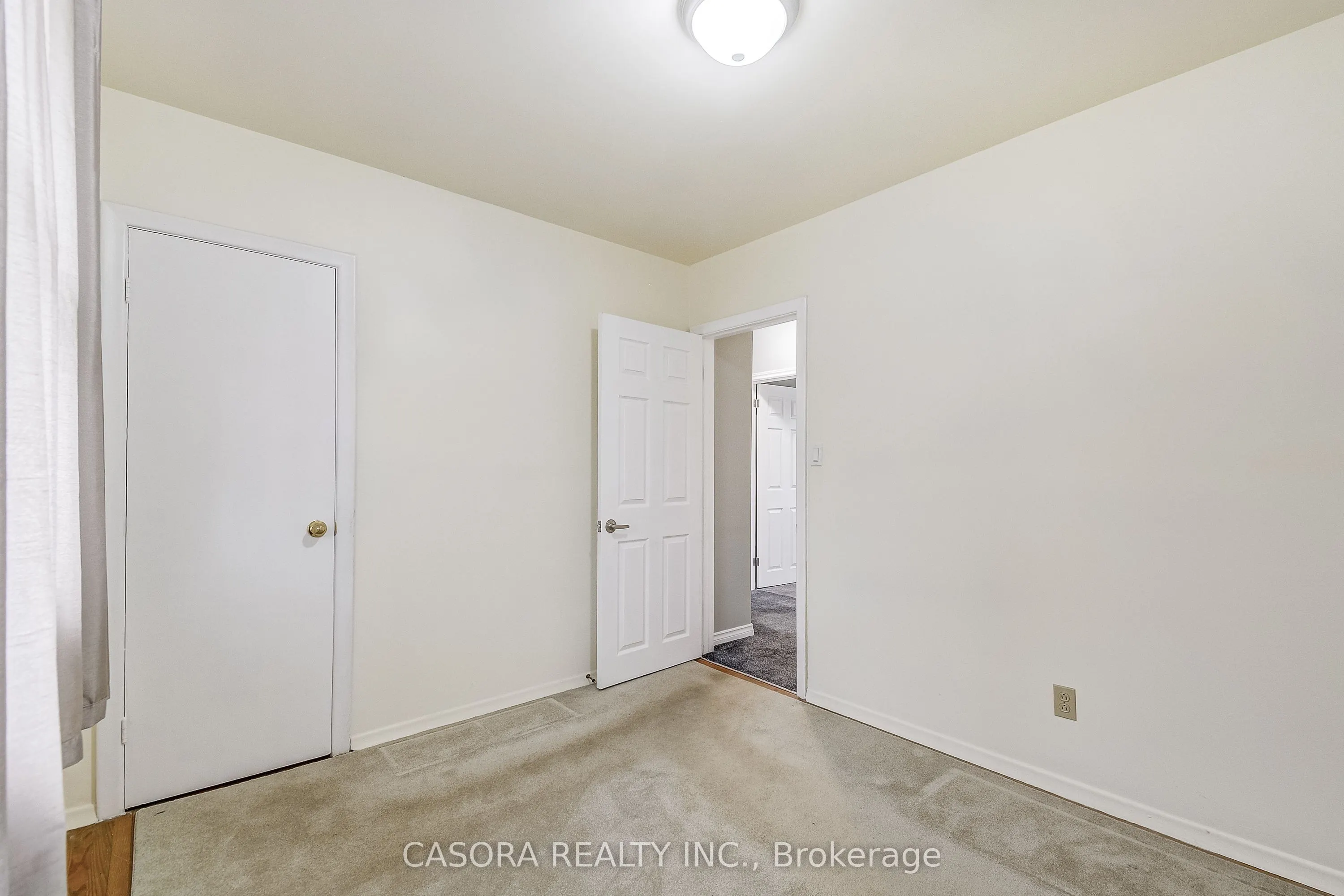 5446 Calvert Place