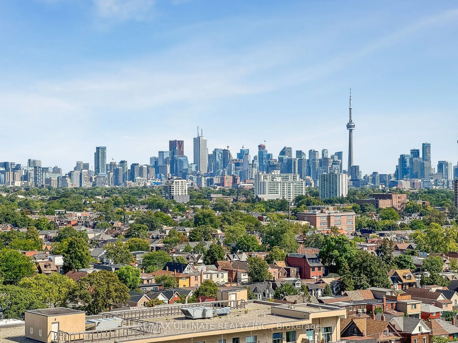 816 Lansdowne Avenue, #1402