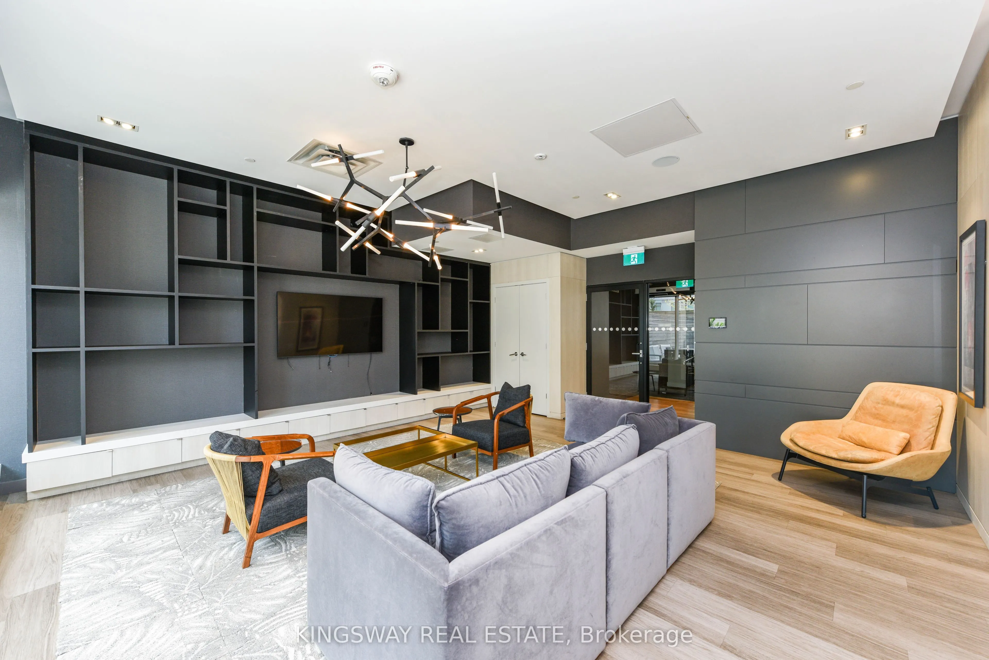 4065 Confederation Parkway, #2505