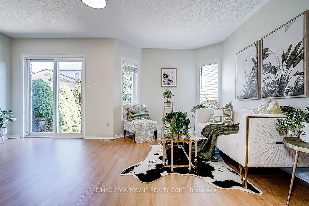 5575 Margarita Crescent