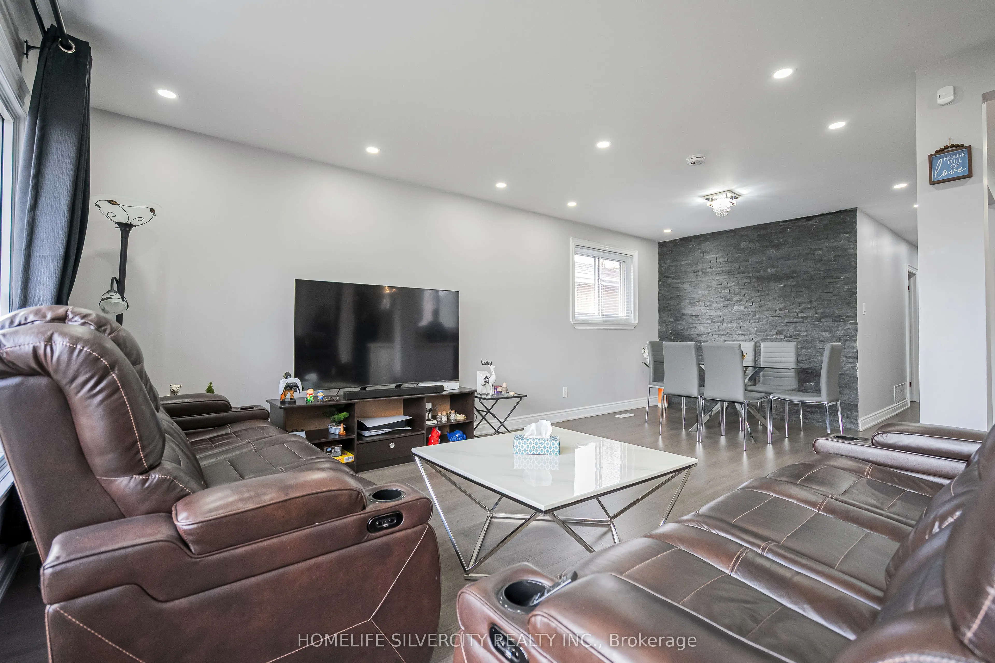72 Brookland Drive