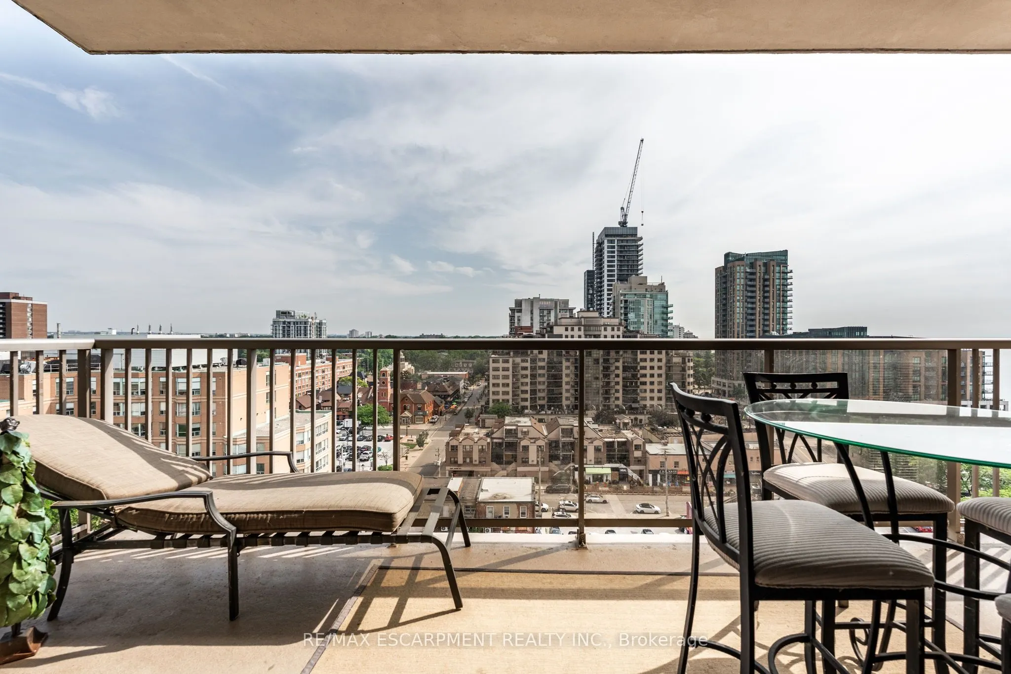 1477 Lakeshore Road, #1102