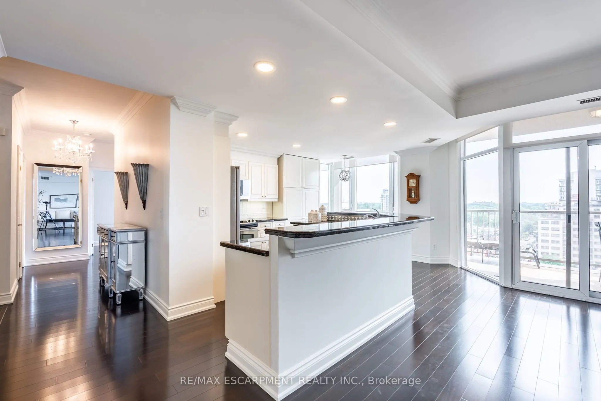 1477 Lakeshore Road, #1102