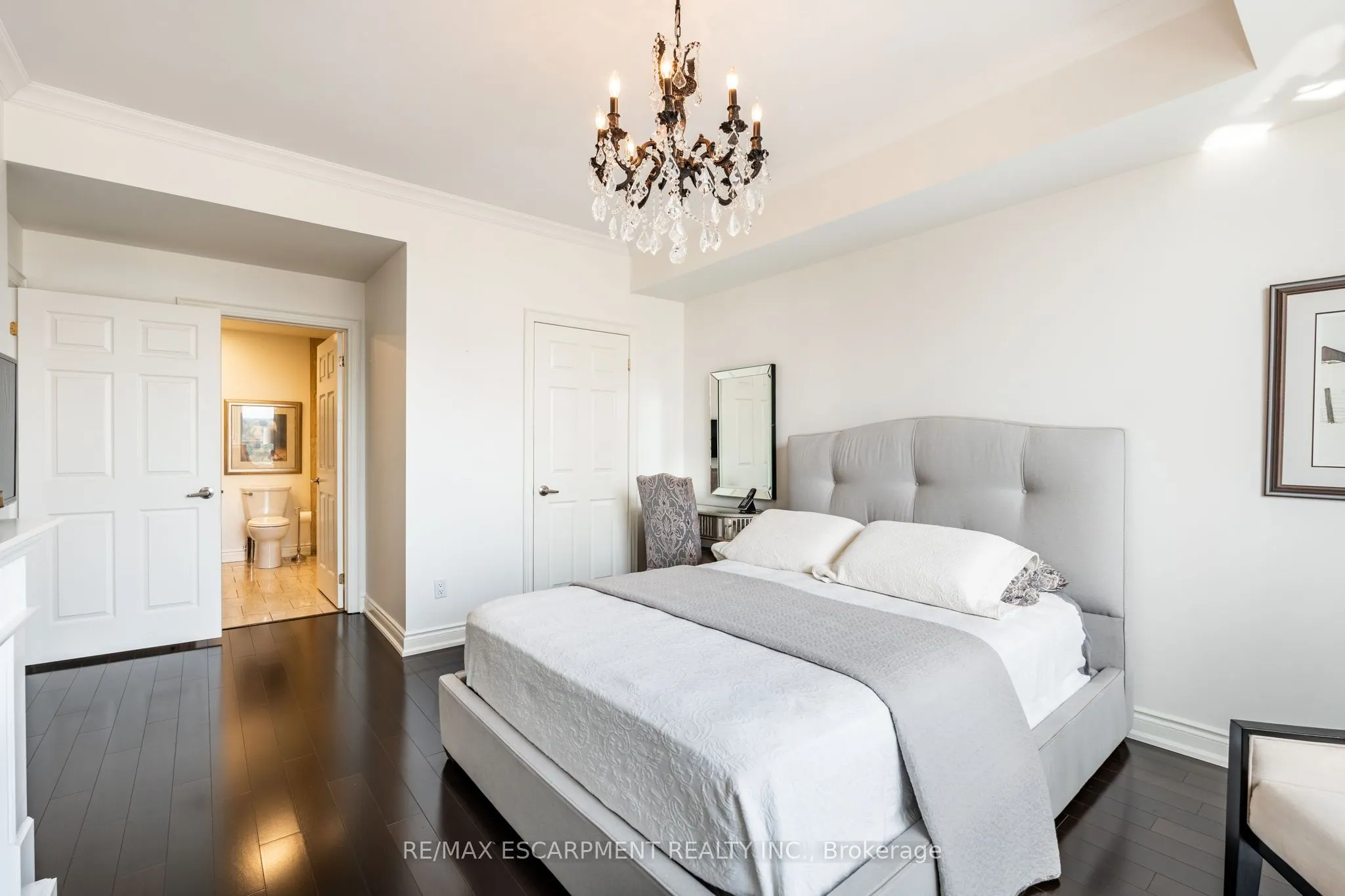 1477 Lakeshore Road, #1102