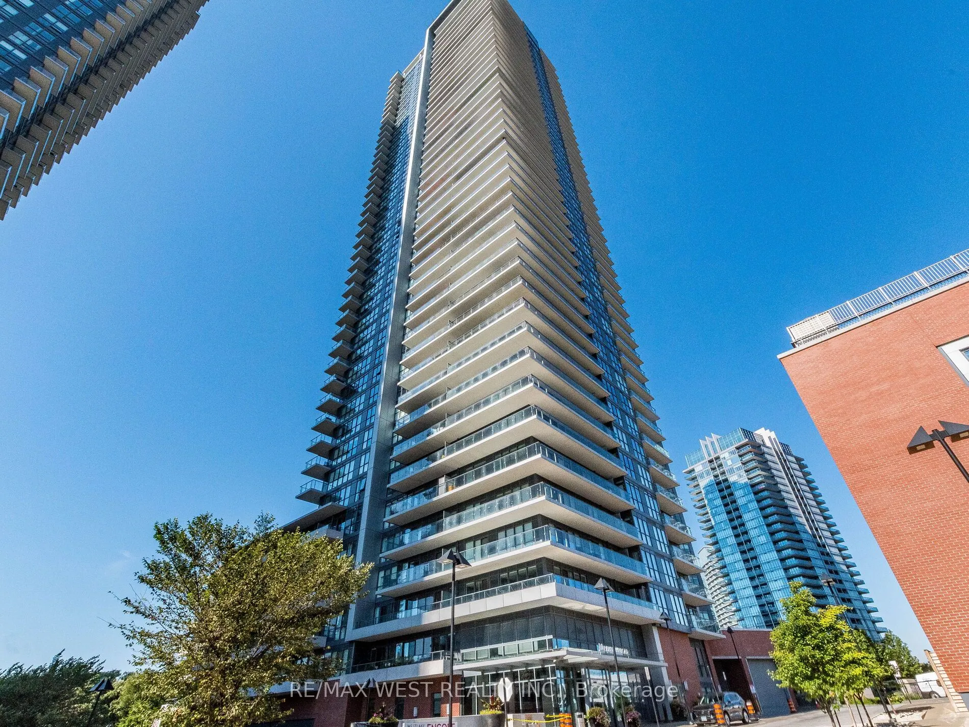 10 Park Lawn Road, #602