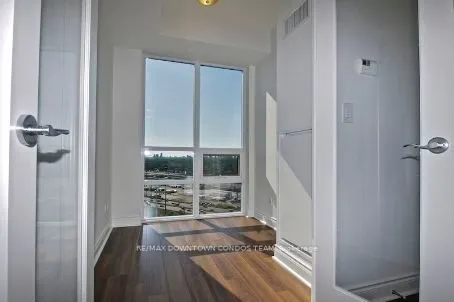 16 Brookers Lane, #2503