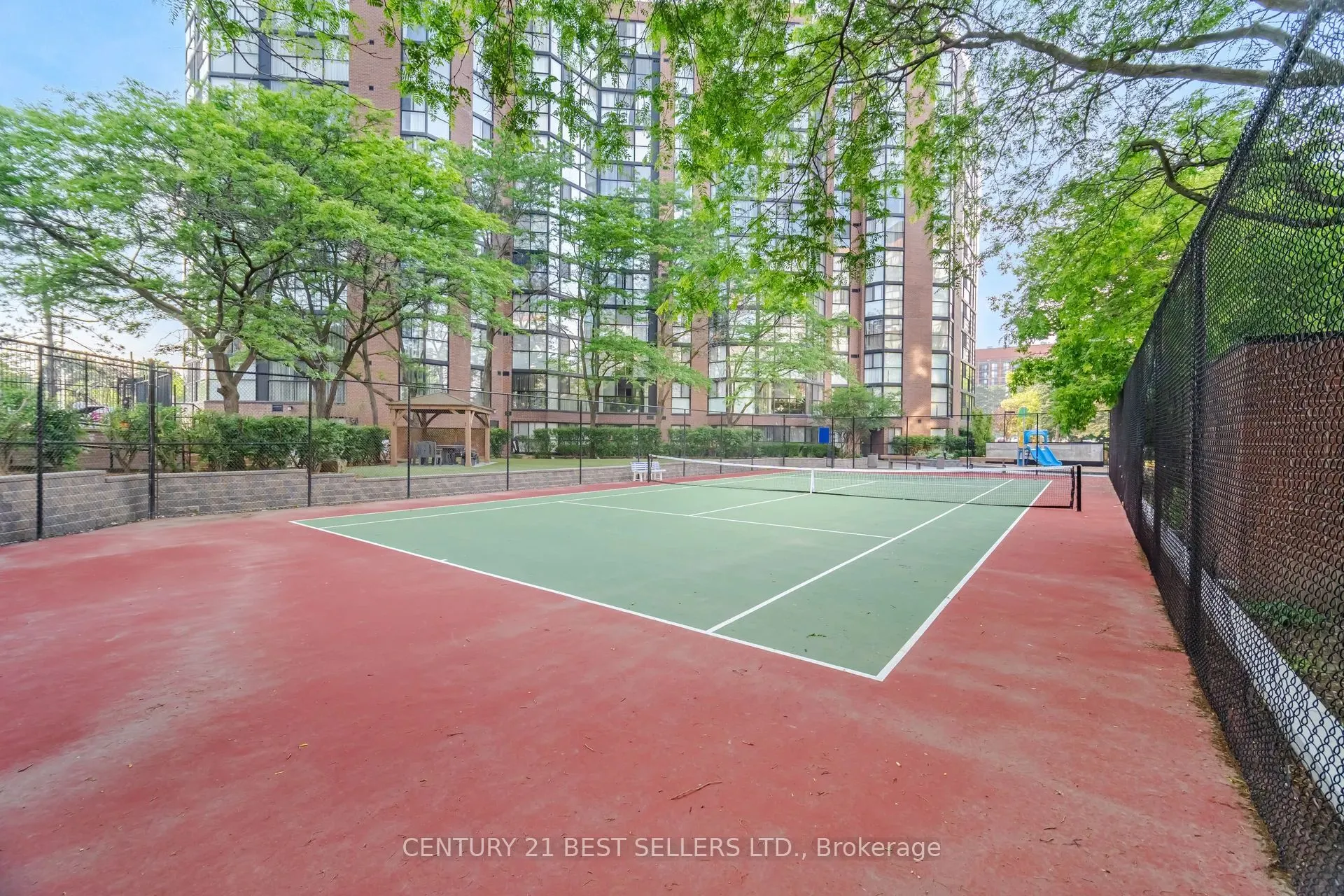 2091 Hurontario Street, #1107