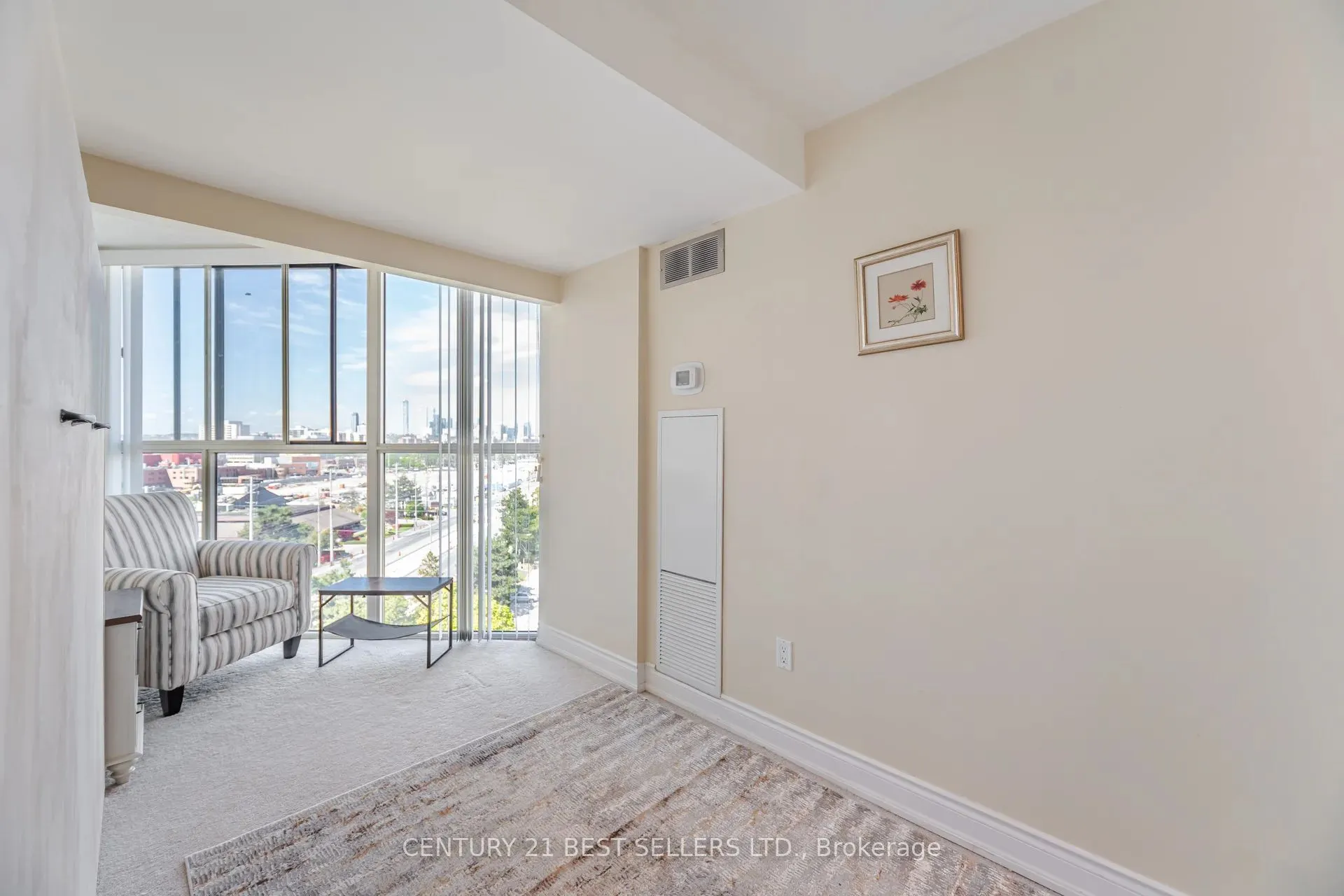 2091 Hurontario Street, #1107