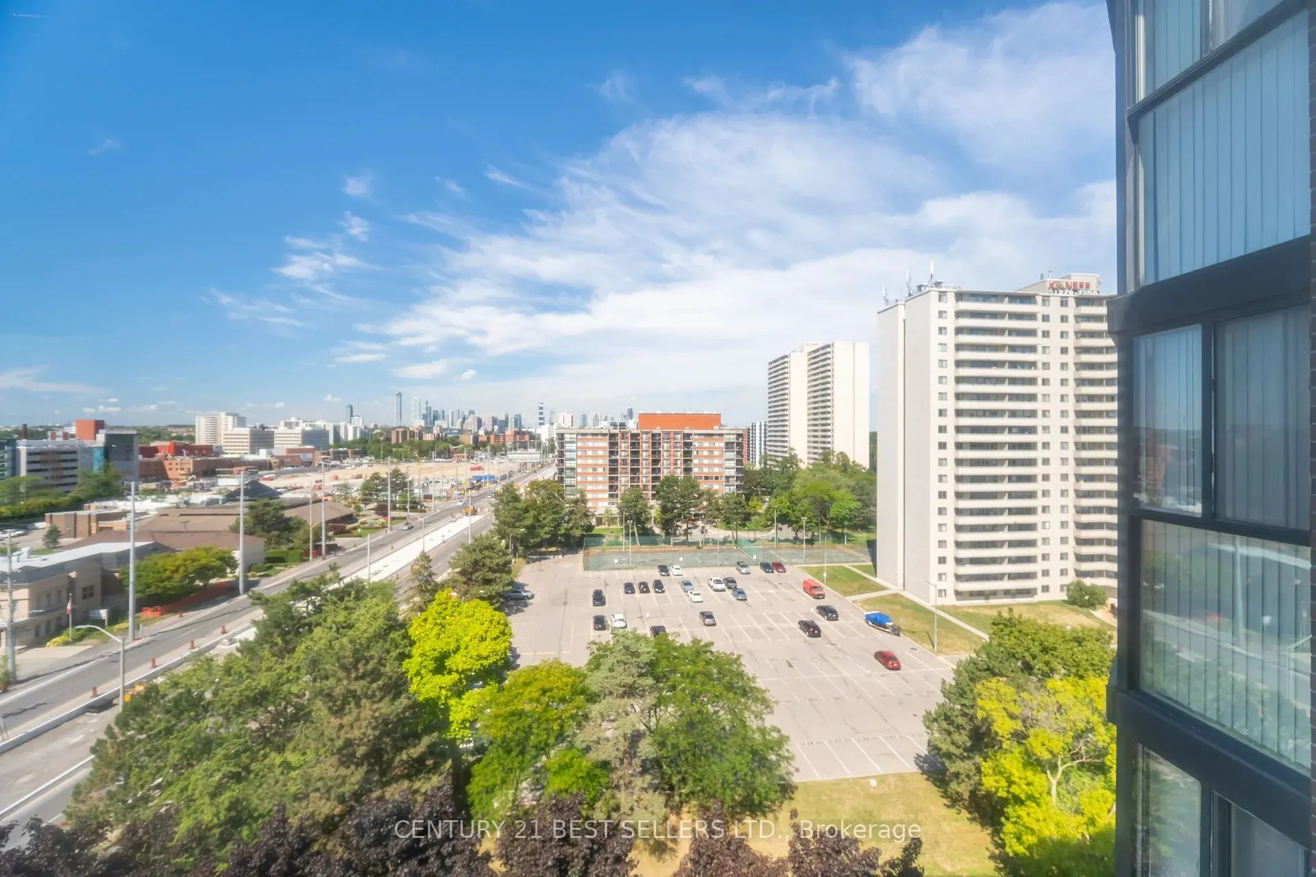 2091 Hurontario Street, #1107
