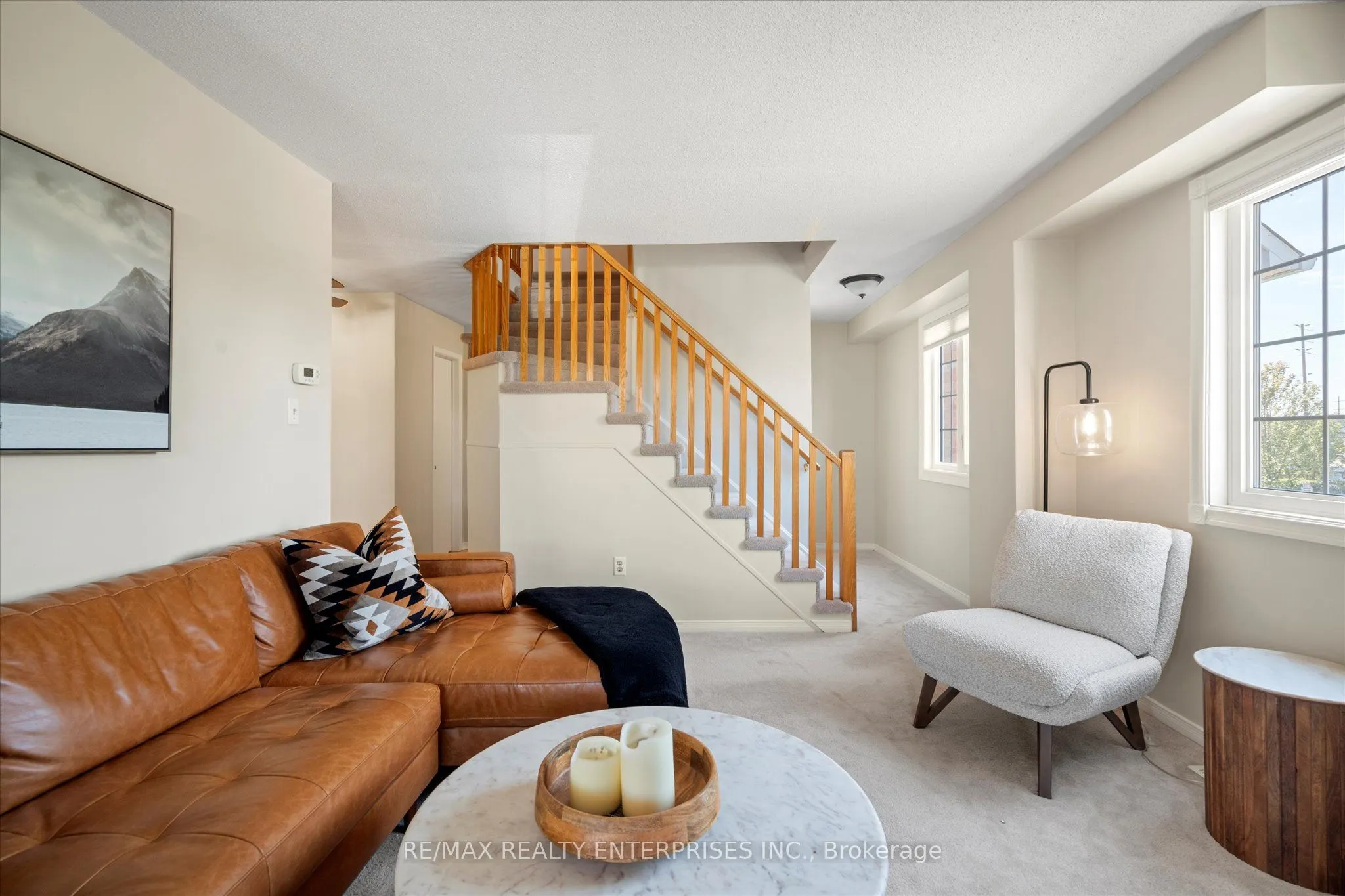 2055 Walkers Line, #206