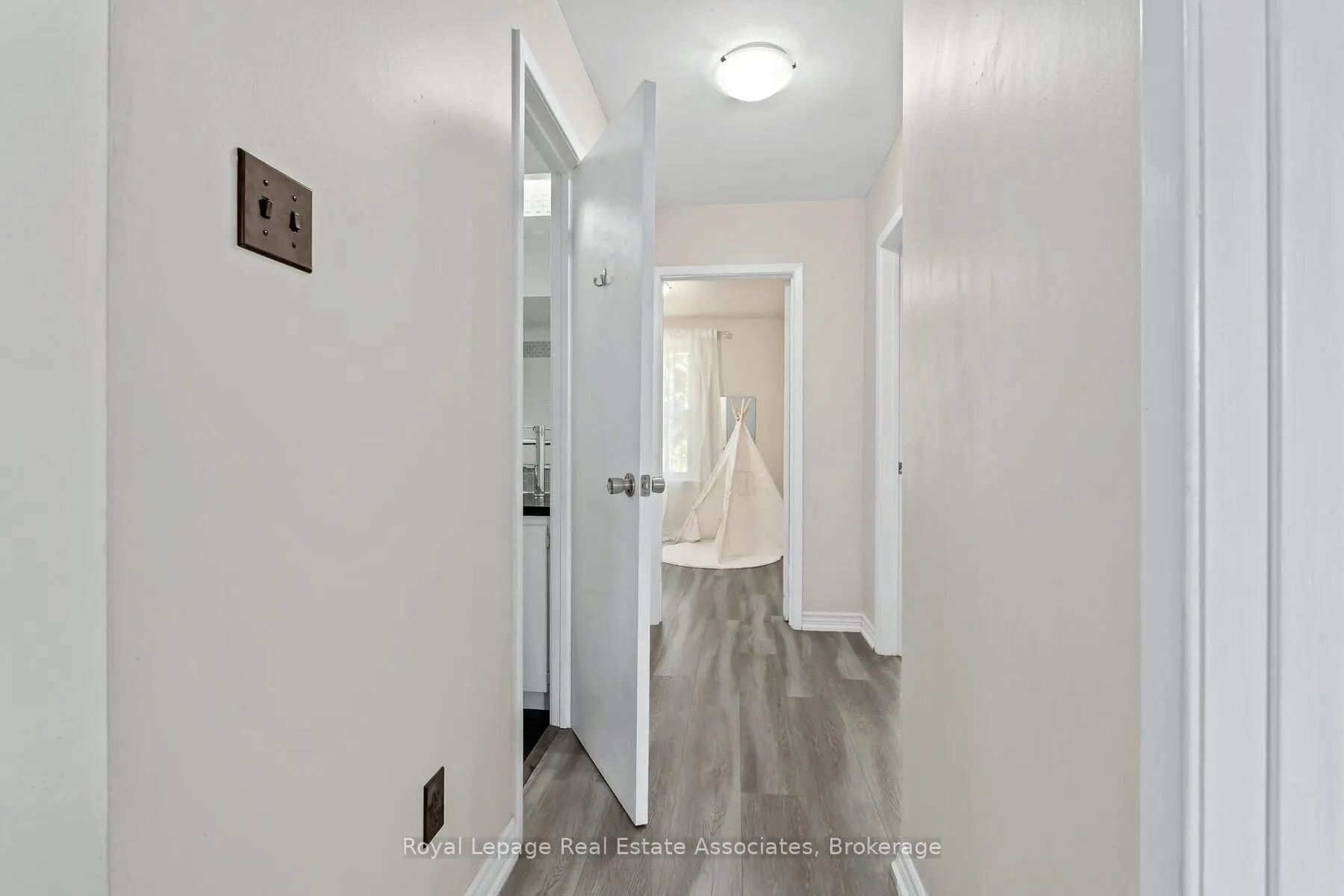2269 Mountain Grove Avenue, #35