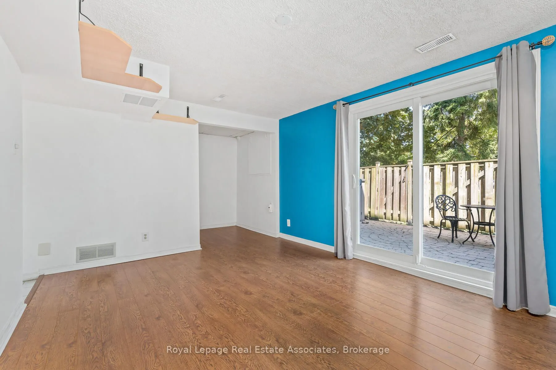 2269 Mountain Grove Avenue, #35