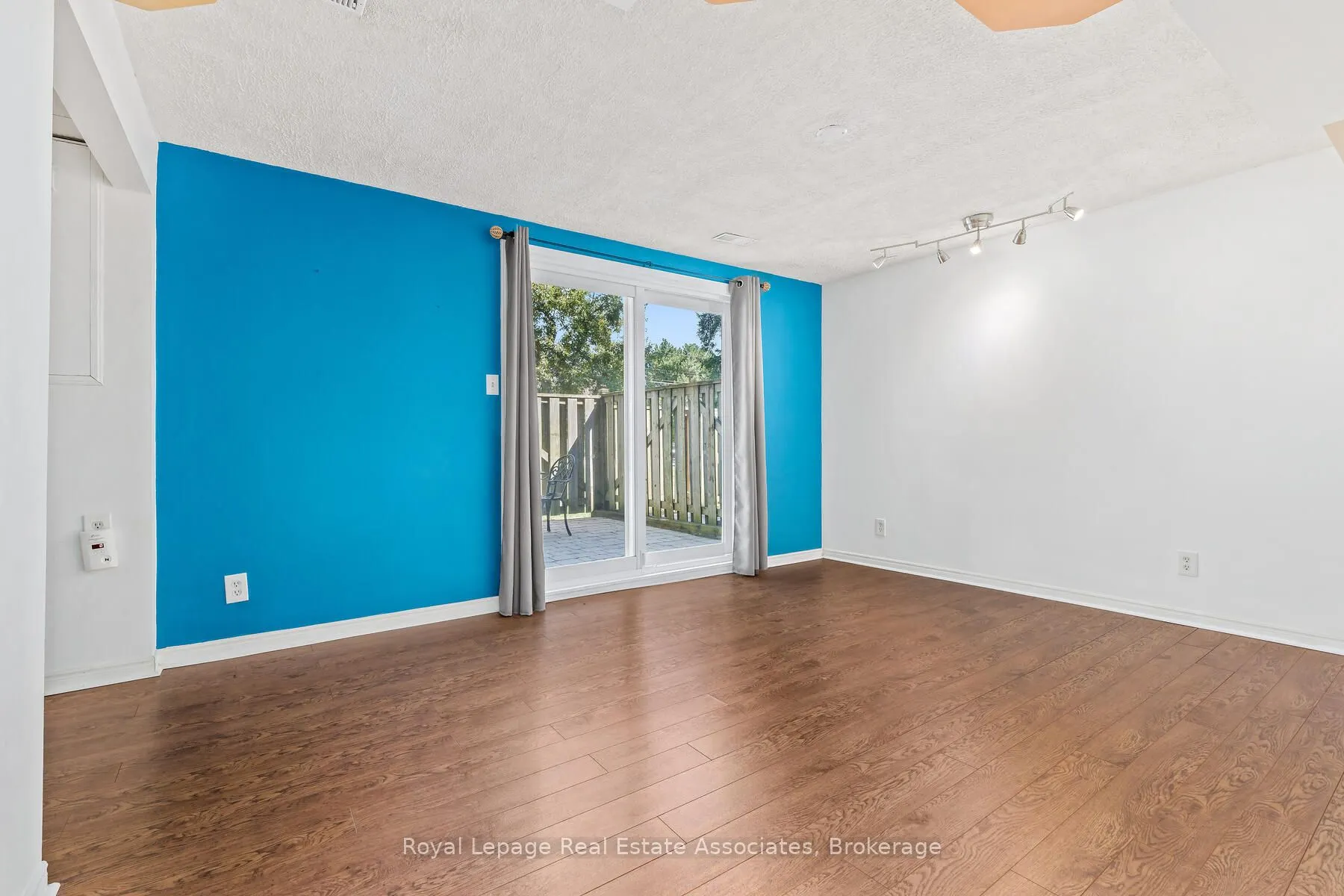 2269 Mountain Grove Avenue, #35