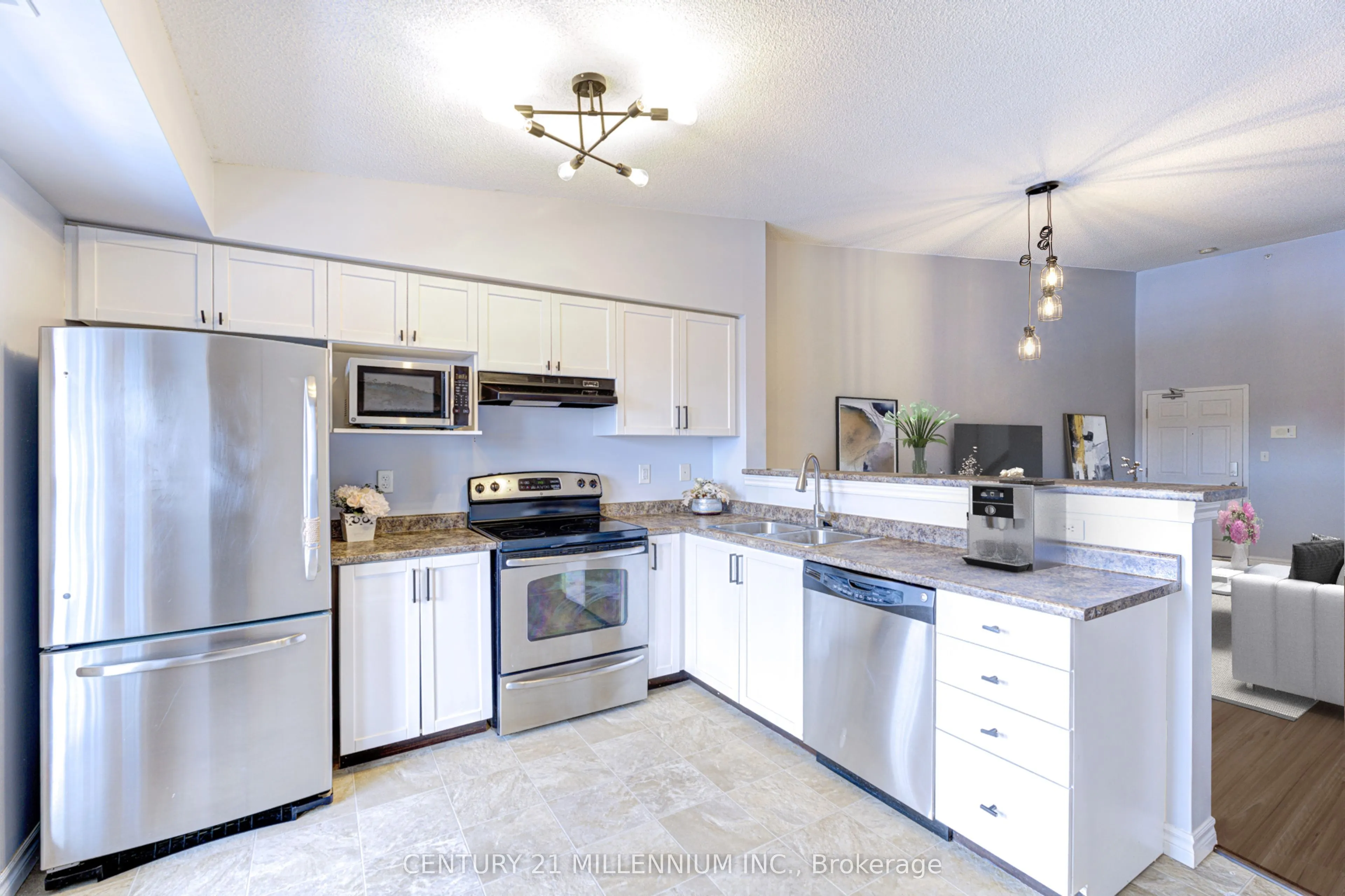 1380 Main Street E, #407