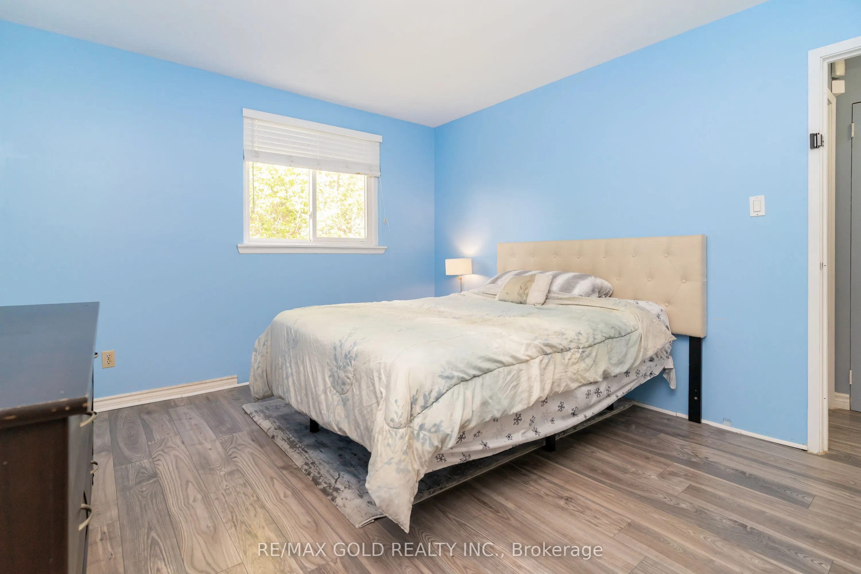 4 Deeside Crescent