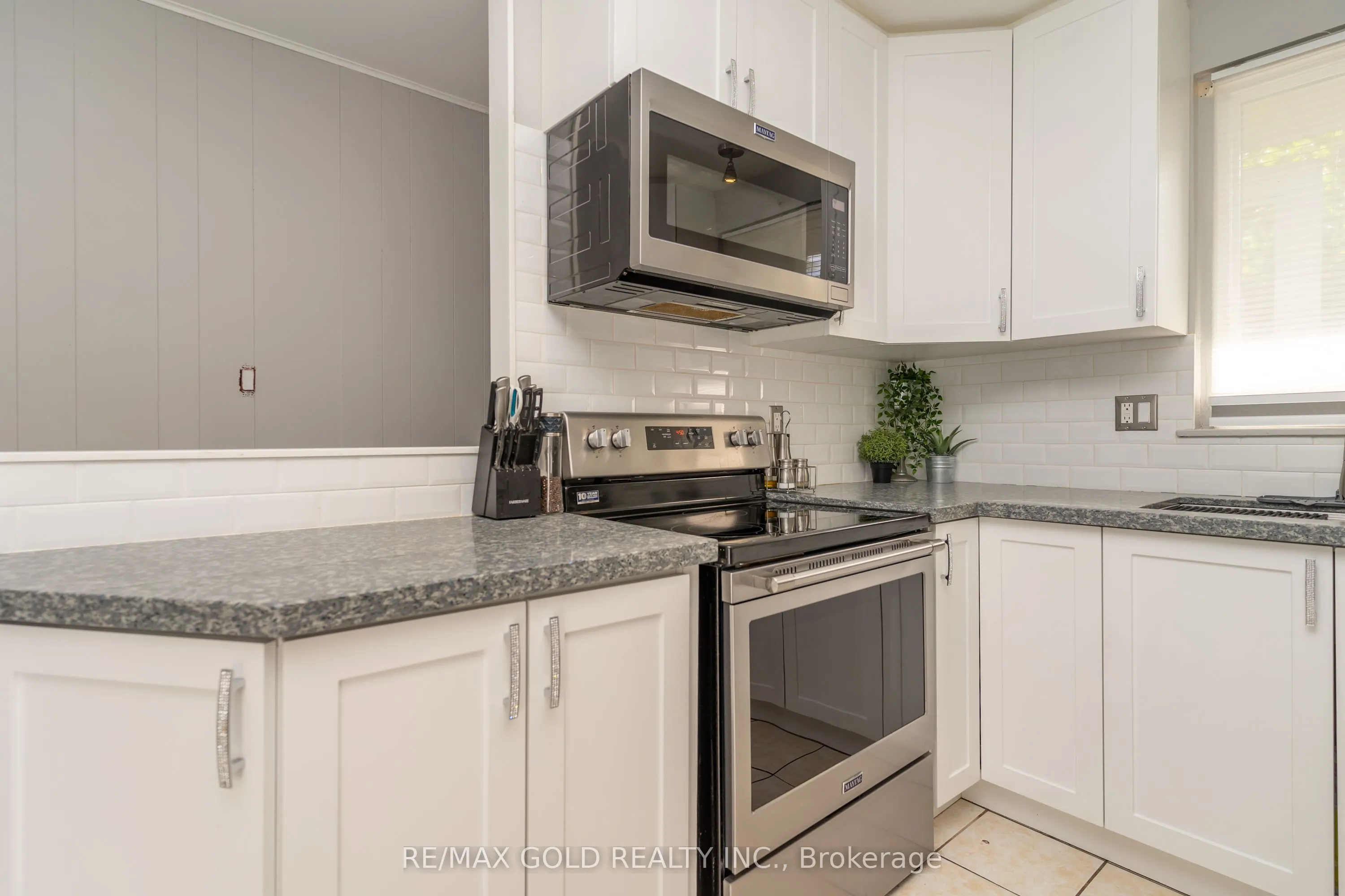 4 Deeside Crescent