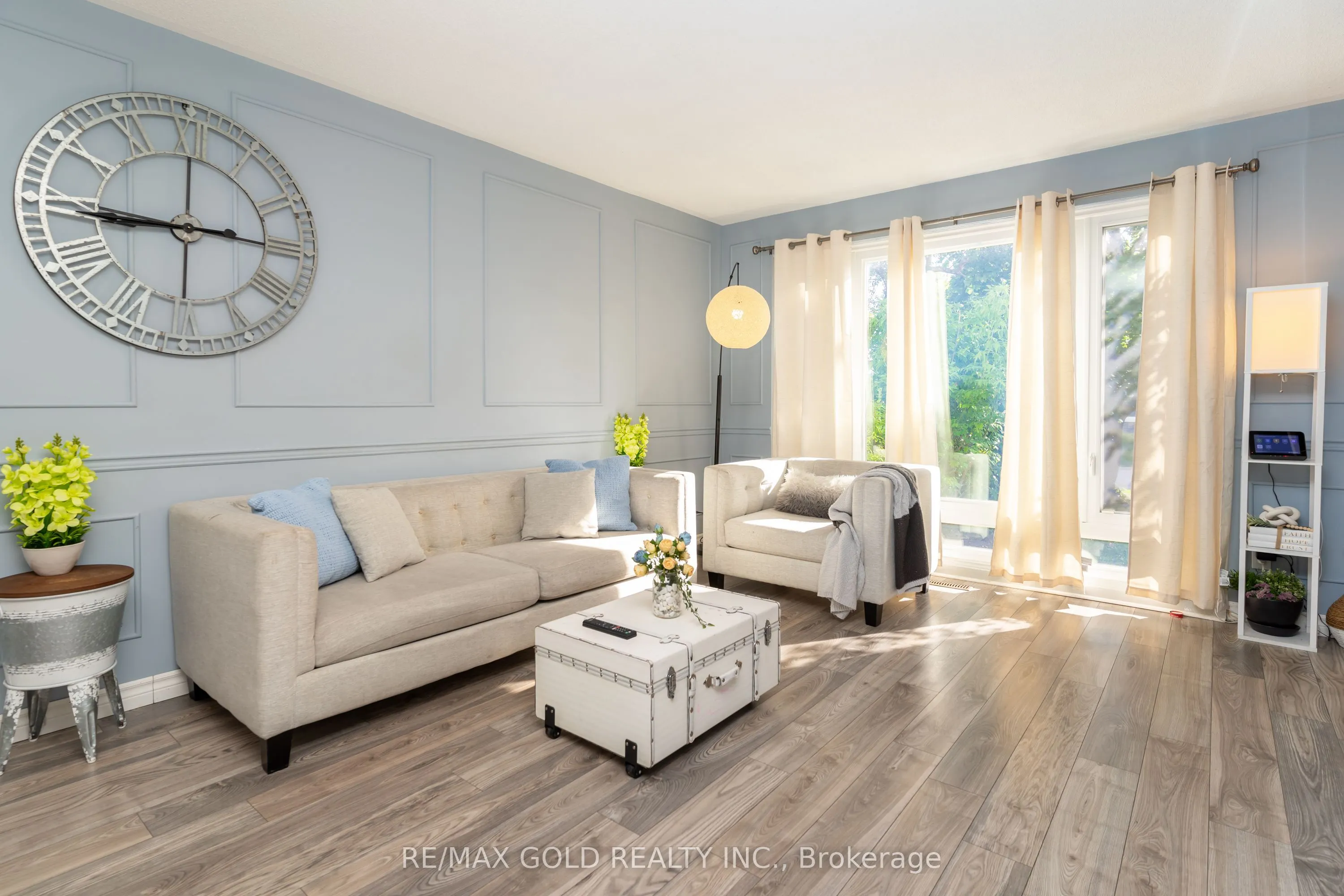 4 Deeside Crescent