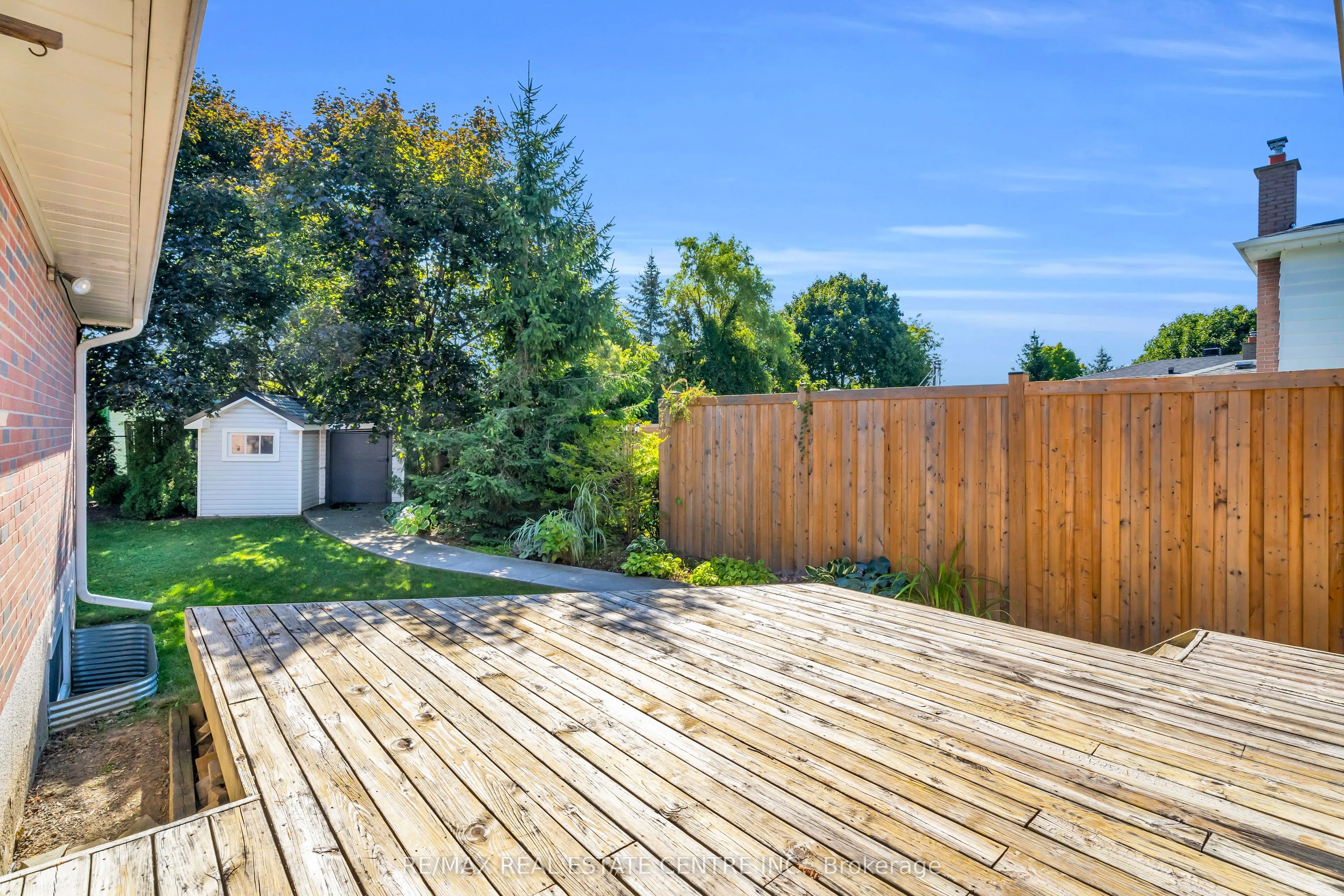 3 Stockman Crescent