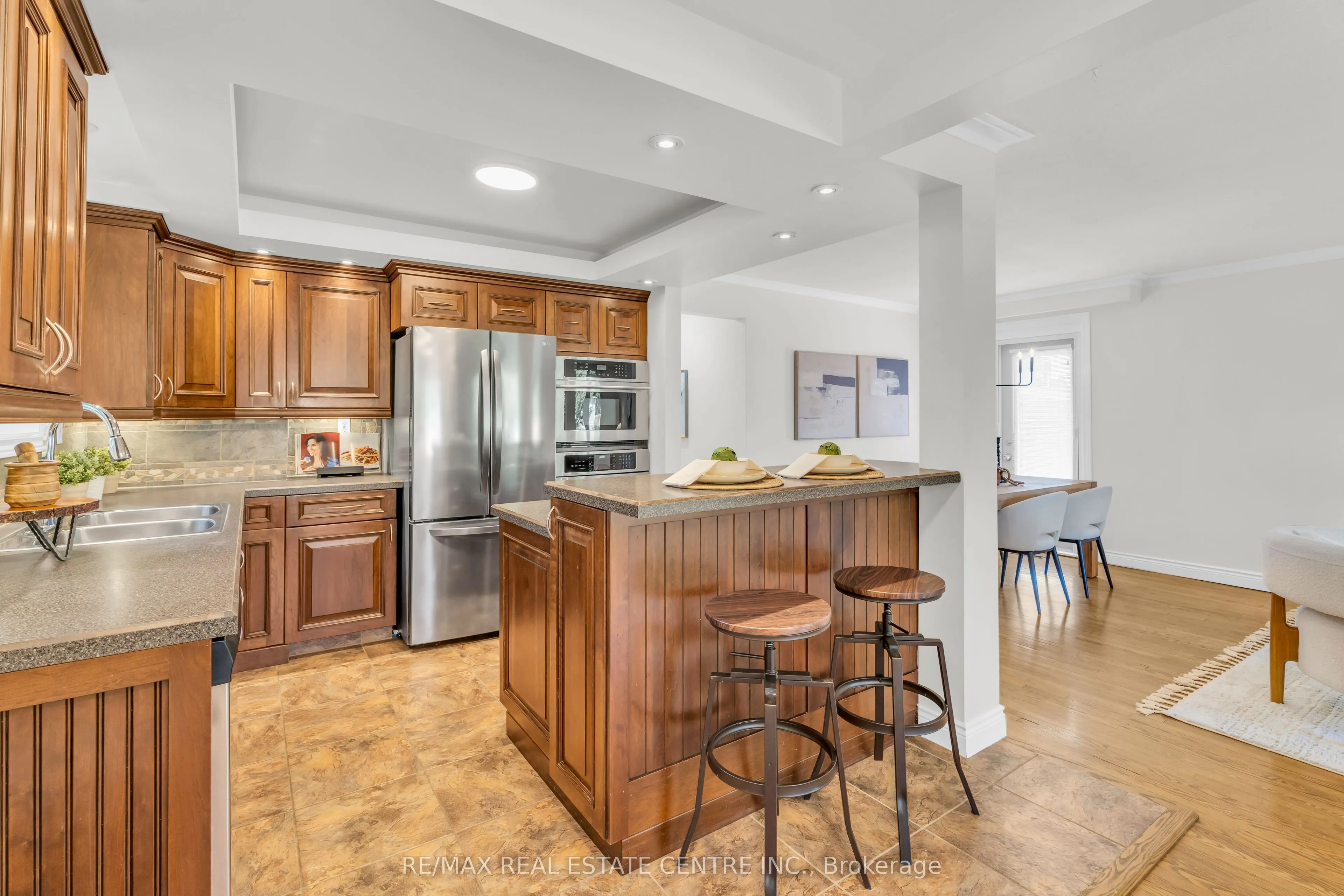 3 Stockman Crescent
