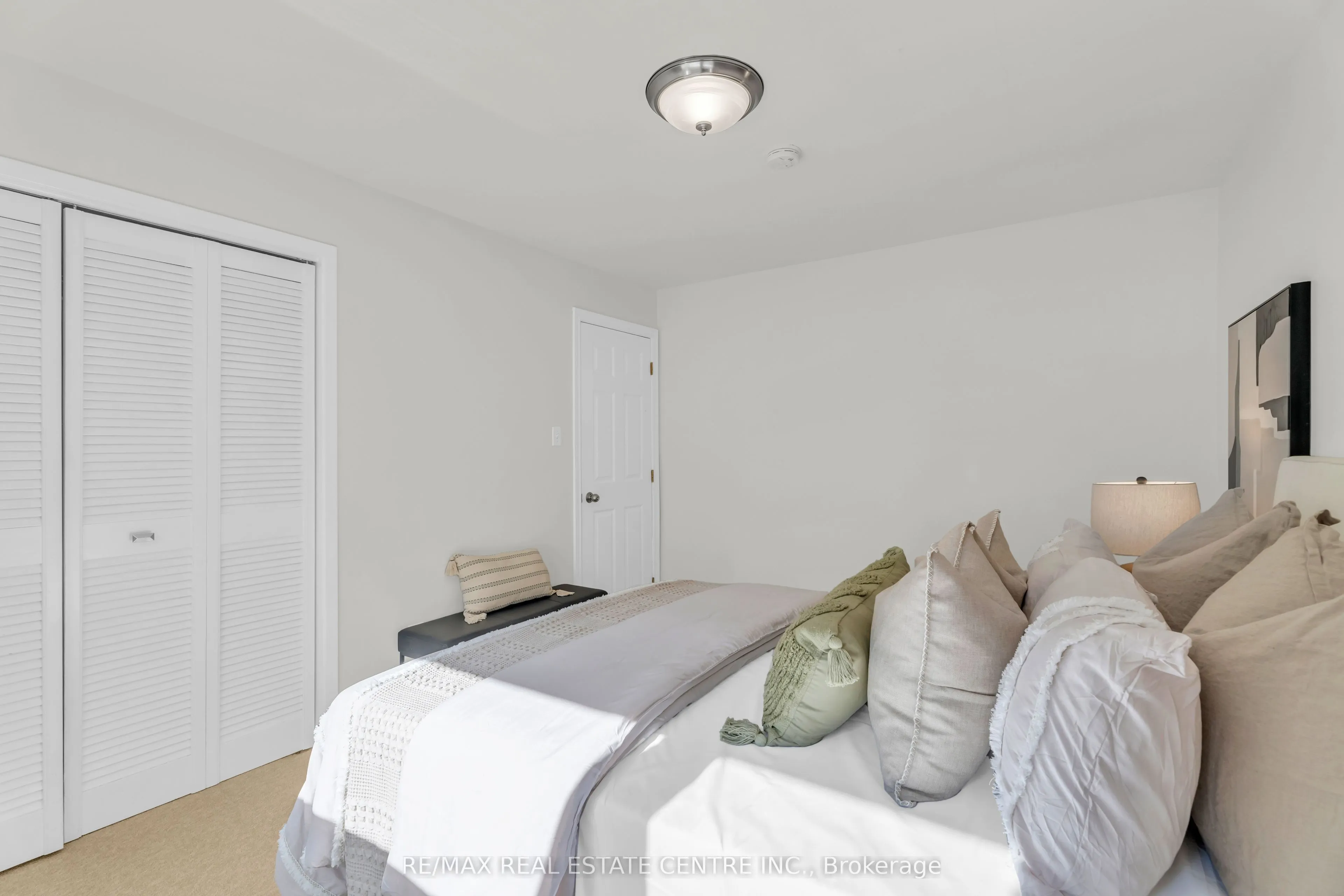 3 Stockman Crescent