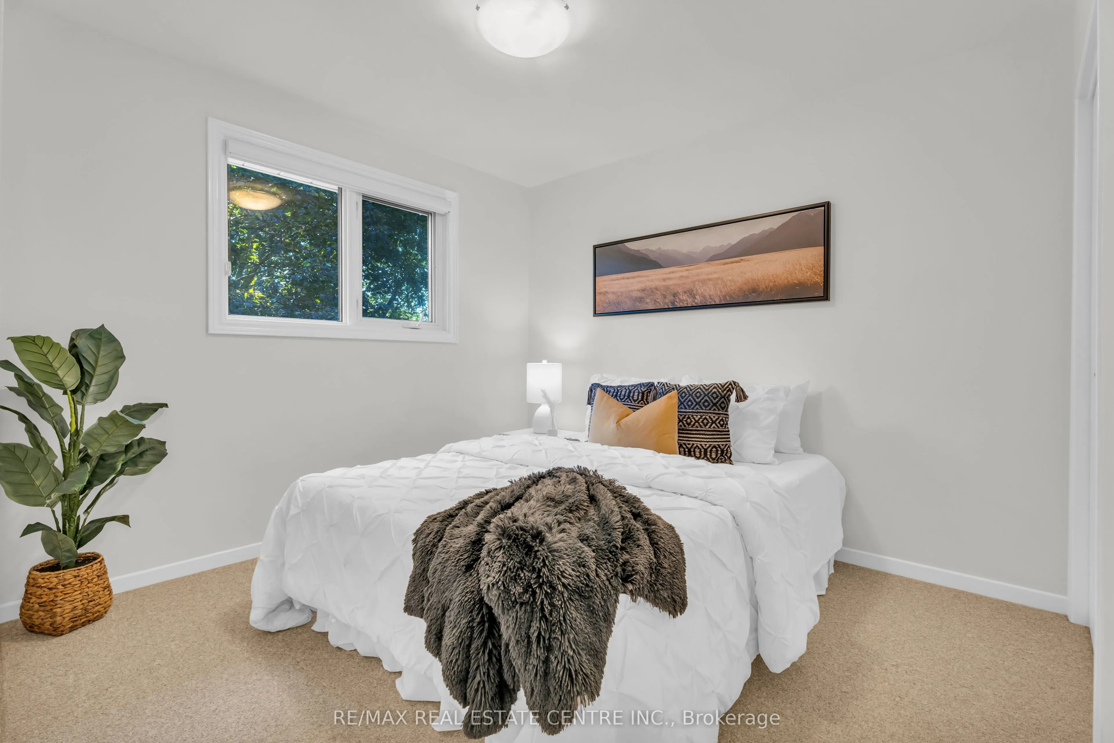 3 Stockman Crescent
