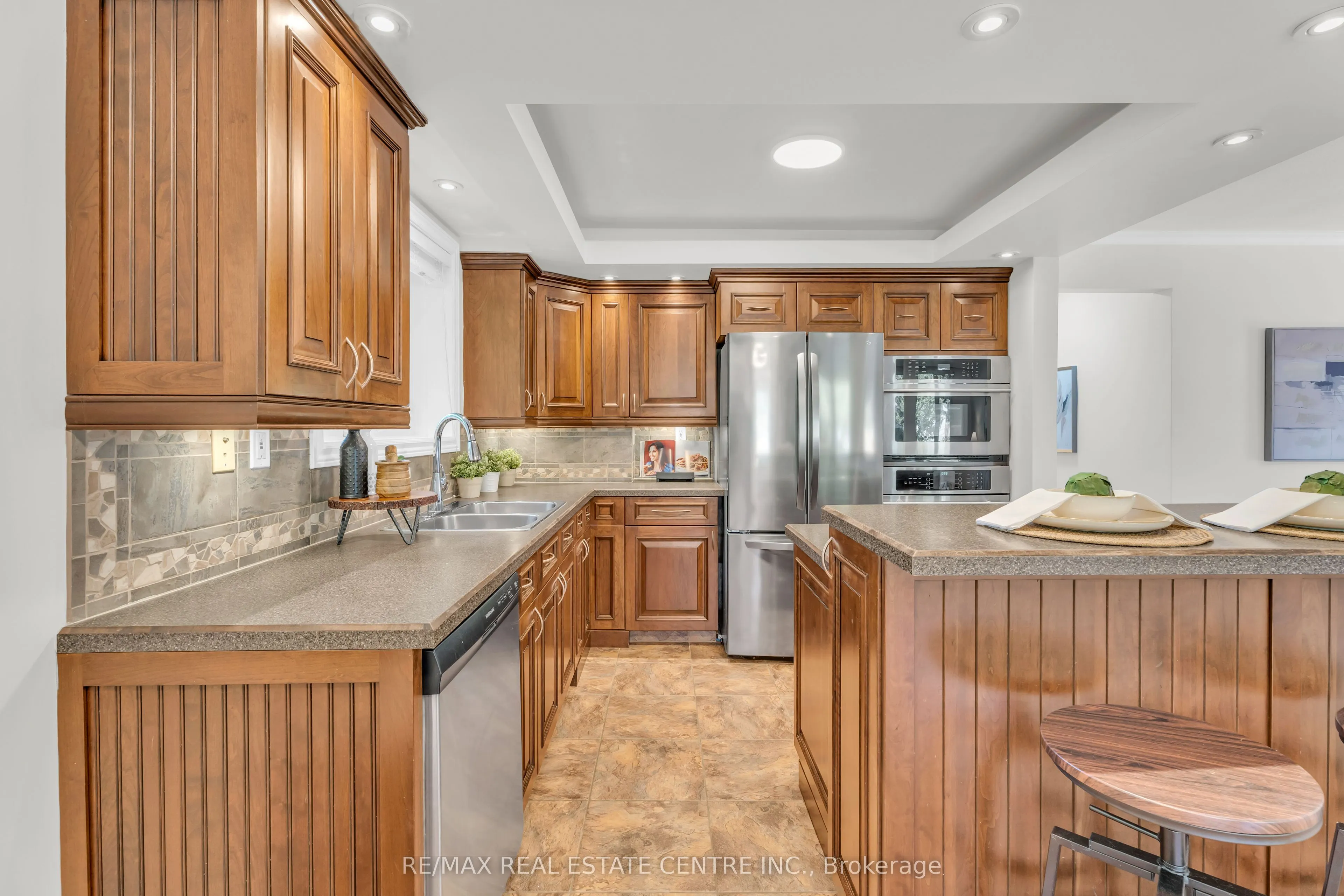 3 Stockman Crescent