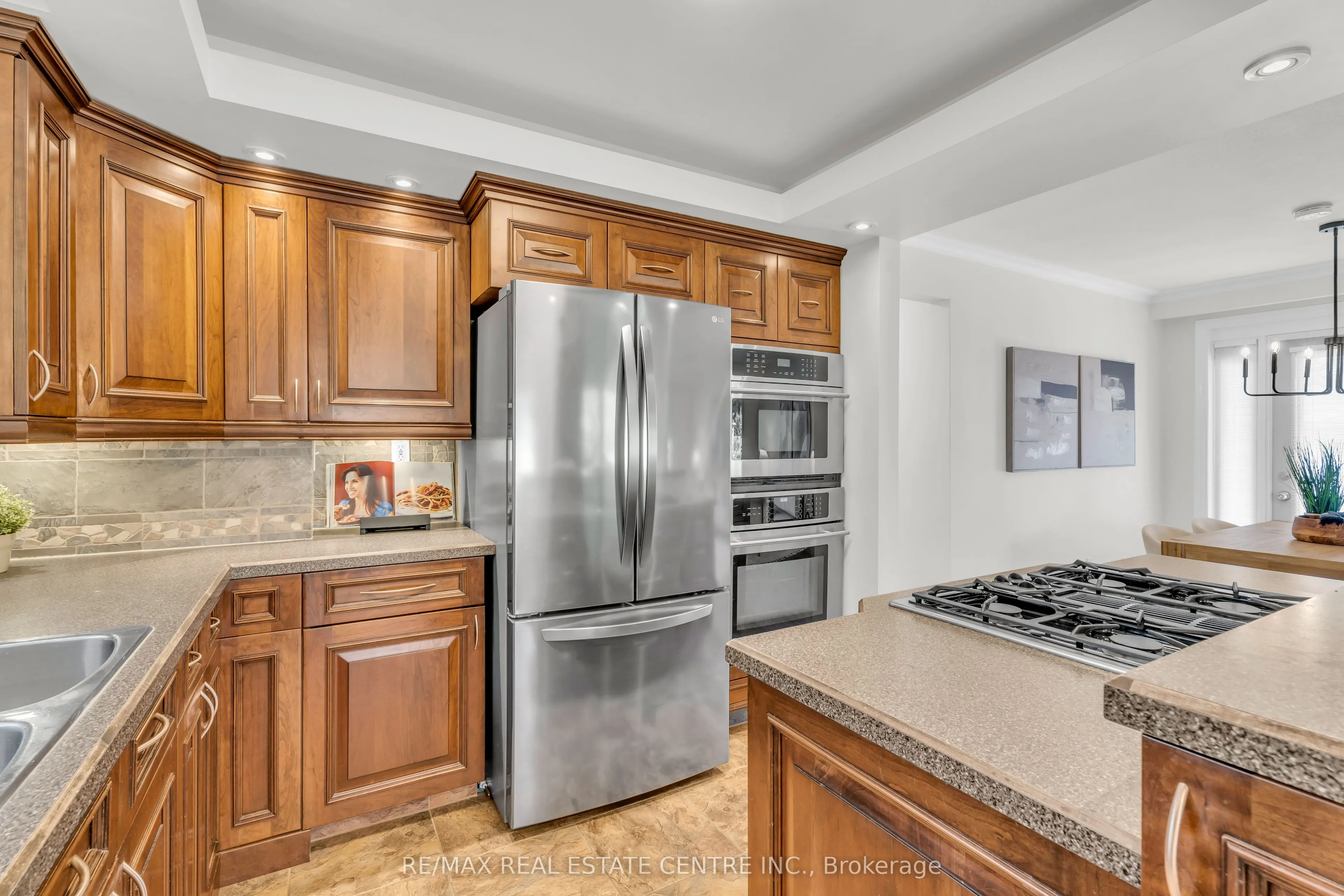 3 Stockman Crescent