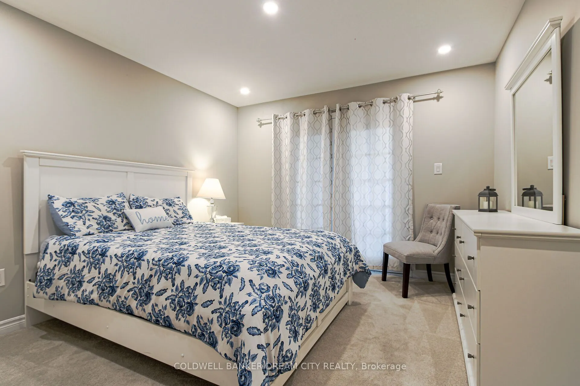 450 Brisdale Drive