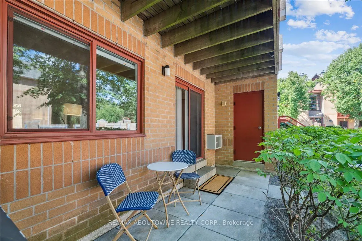 1492 Pilgrims Way, #1111
