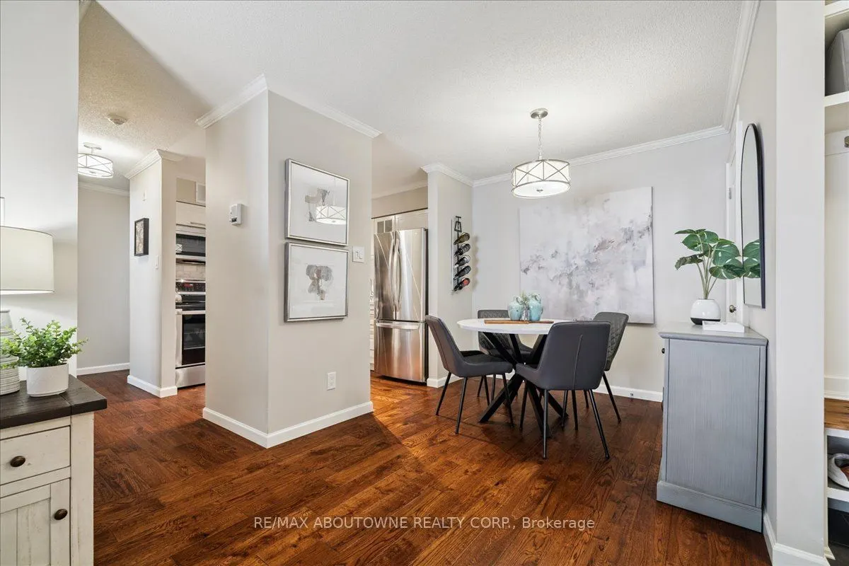 1492 Pilgrims Way, #1111