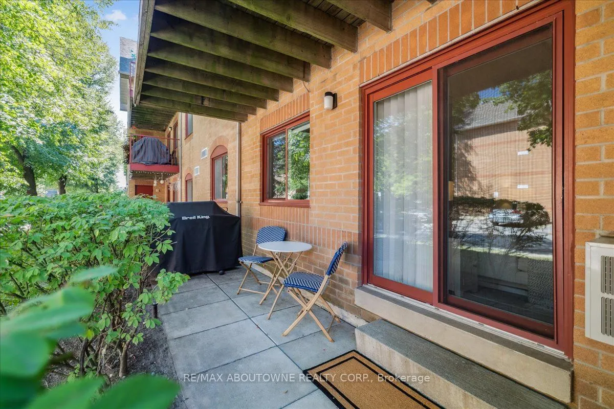 1492 Pilgrims Way, #1111