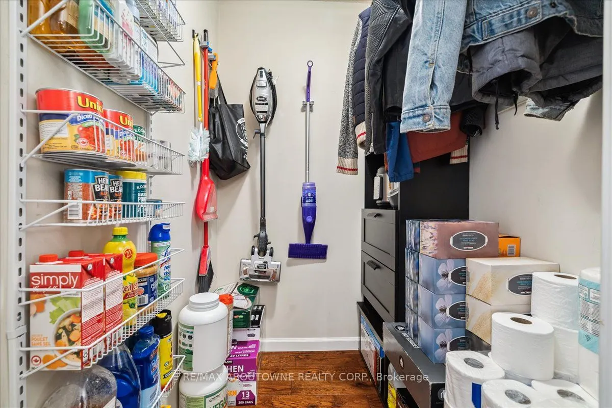 1492 Pilgrims Way, #1111
