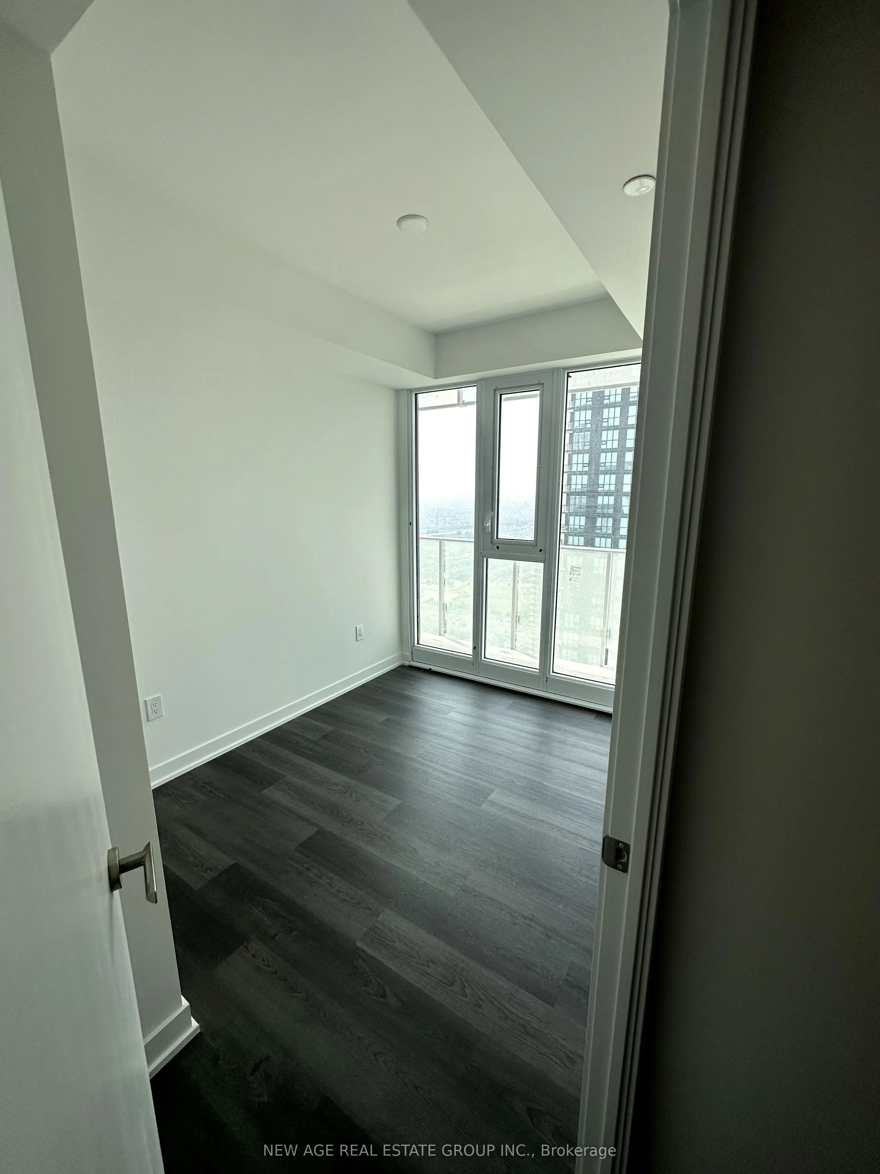 3900 Confederation Parkway, #4110