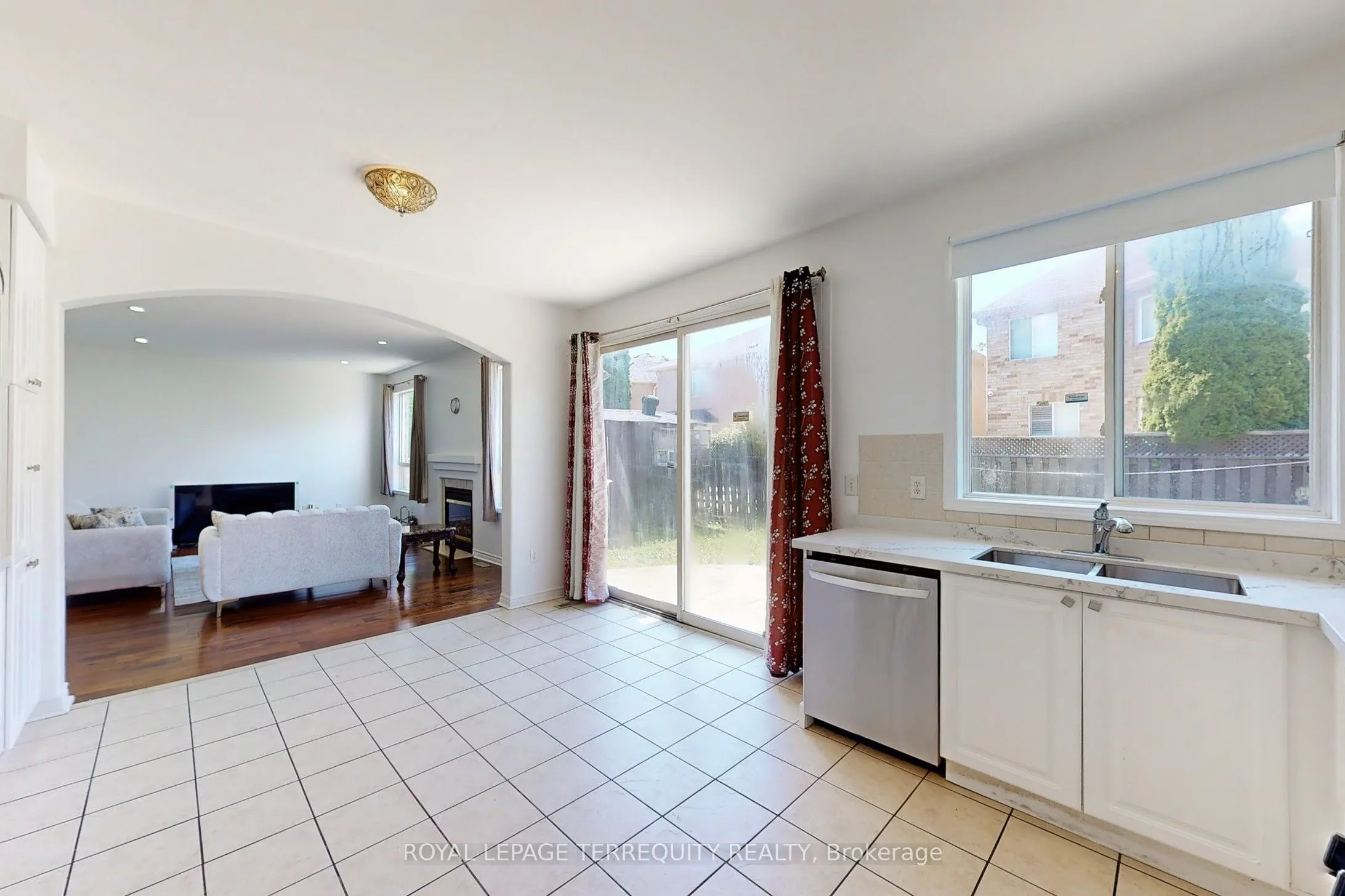 6 Verona Drive