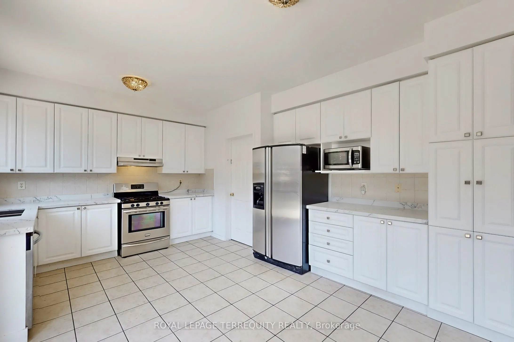 6 Verona Drive