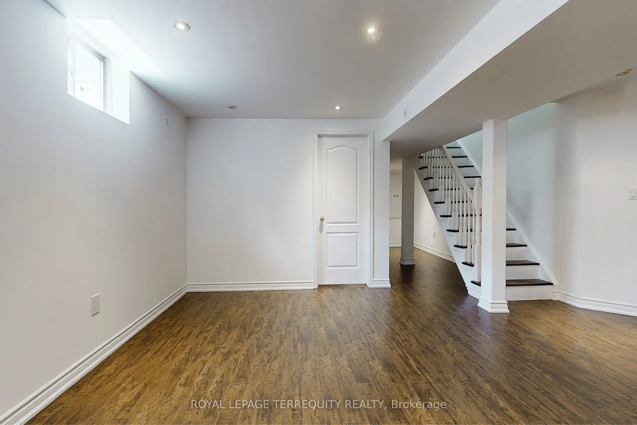 6 Verona Drive