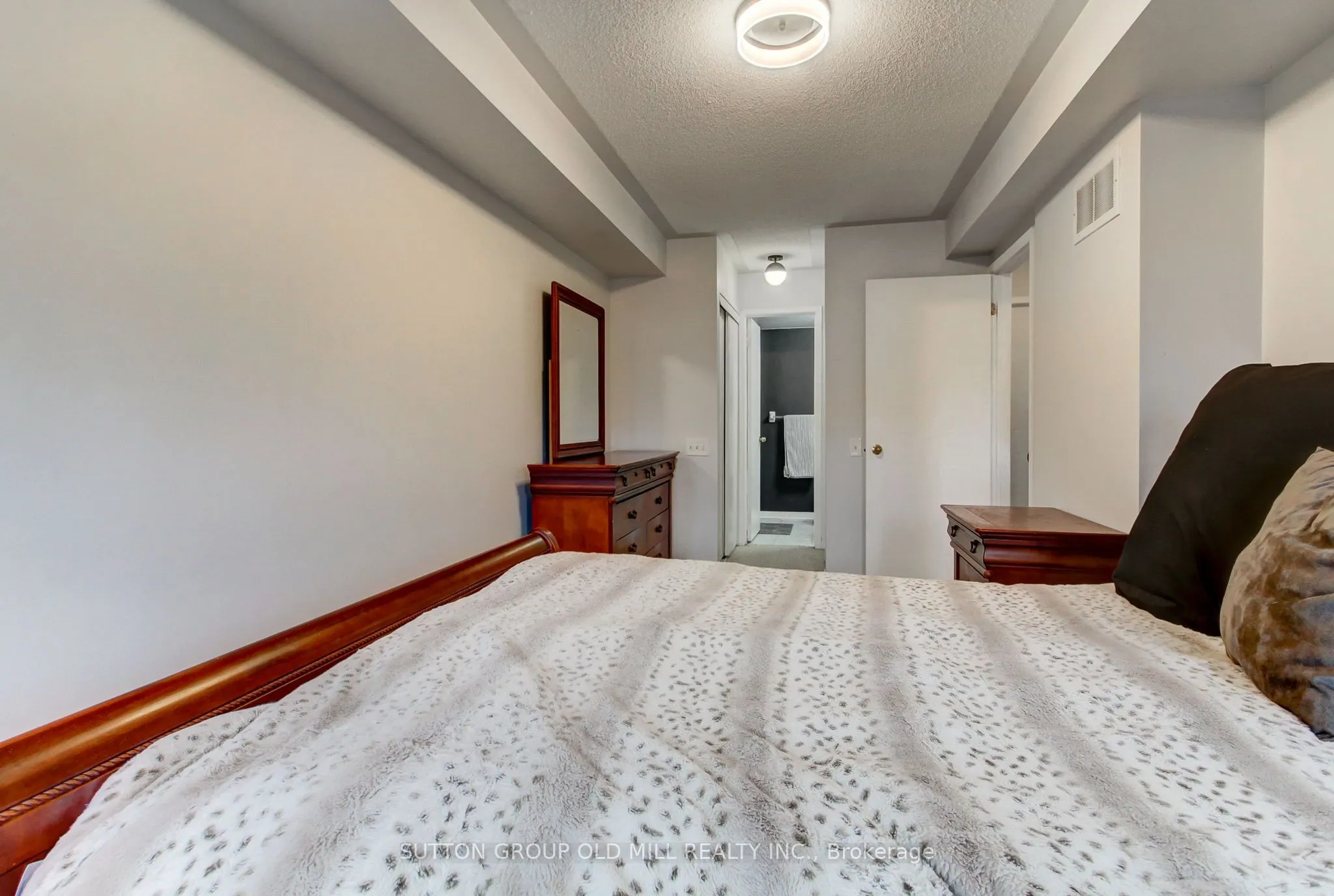 760 Lawrence Avenue W, #167