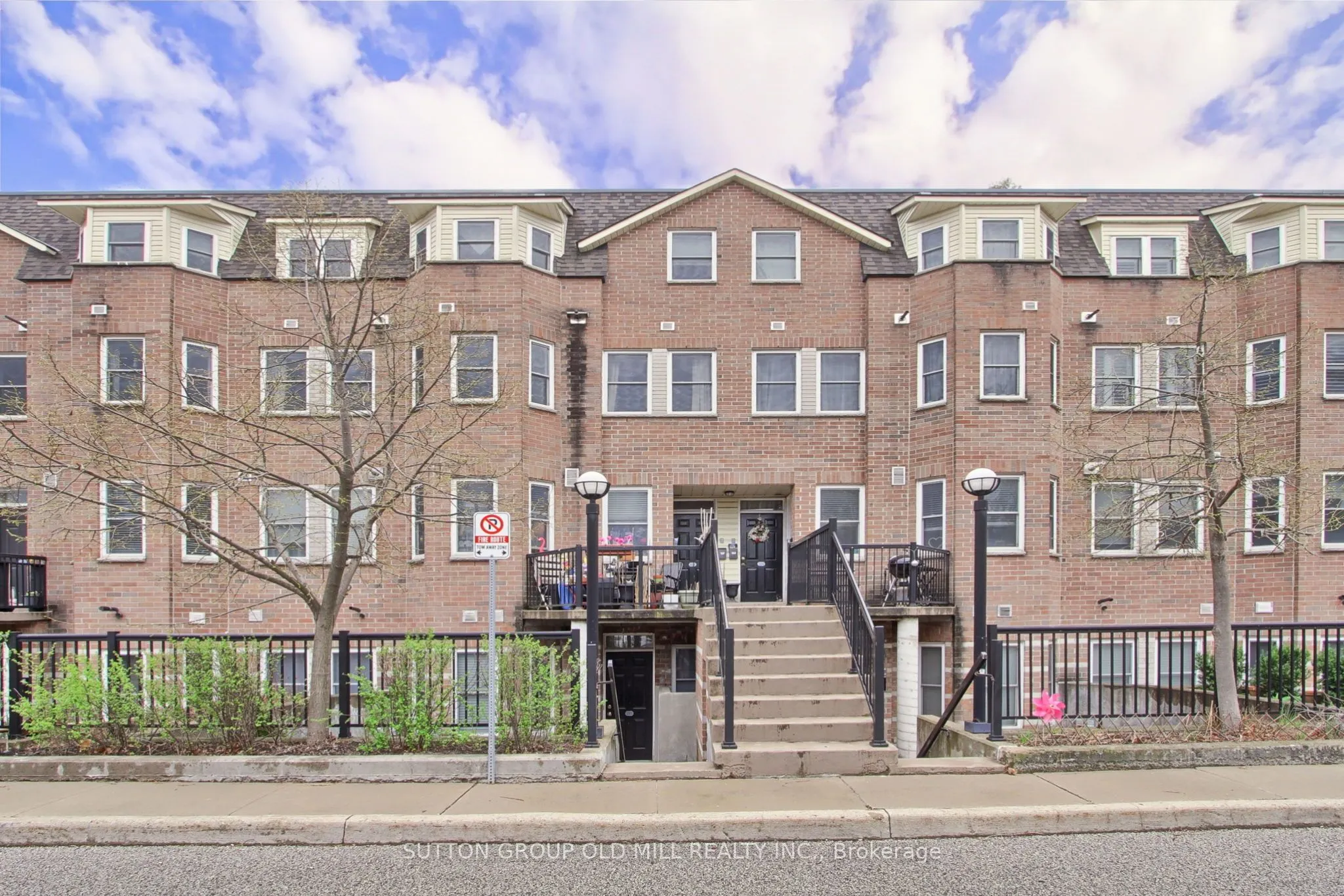 760 Lawrence Avenue W, #167