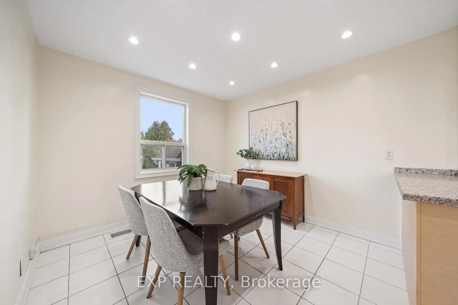 55 Winston Park Boulevard
