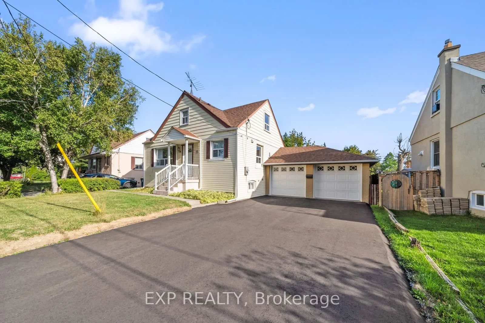 55 Winston Park Boulevard