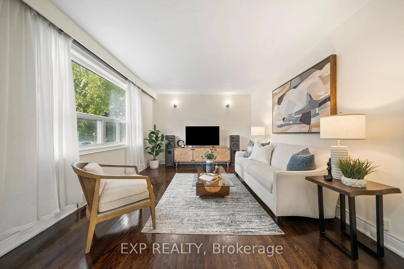 55 Winston Park Boulevard