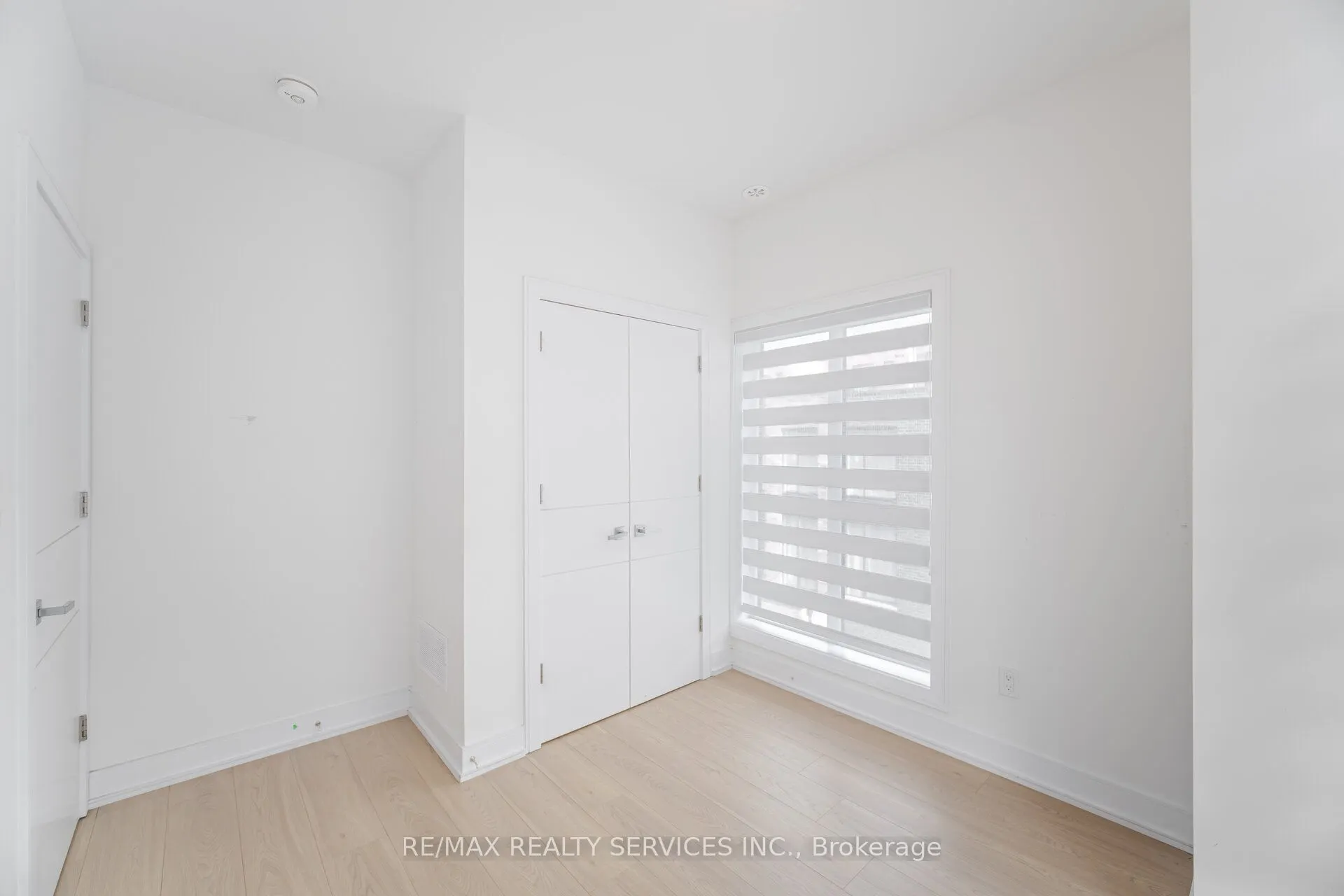 1 Taylor Court