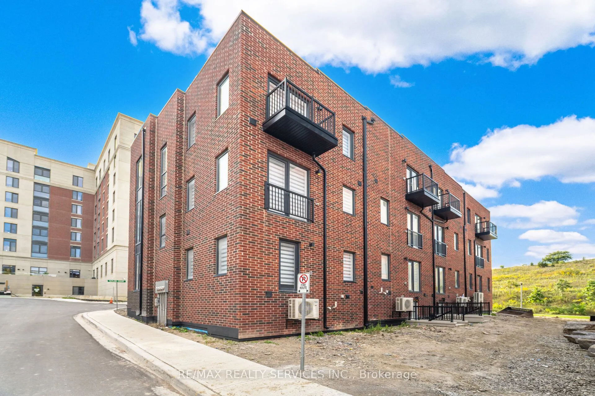 1 Taylor Court