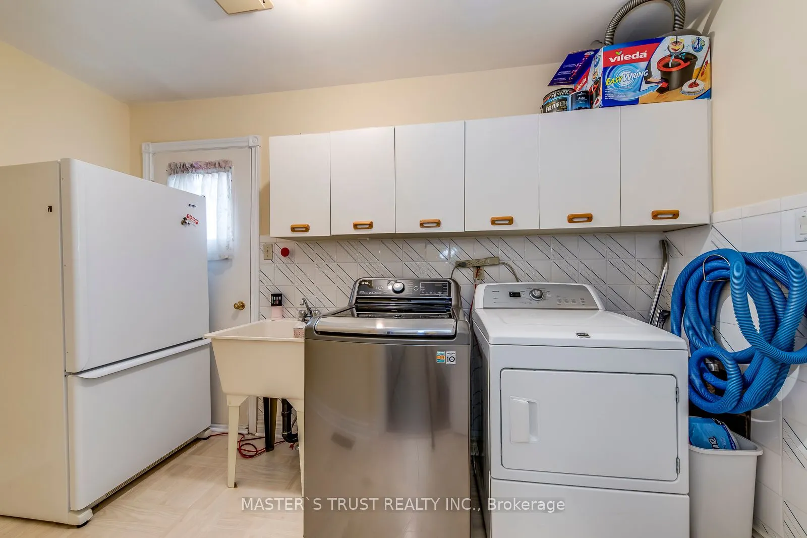 5428 Edencroft Crescent