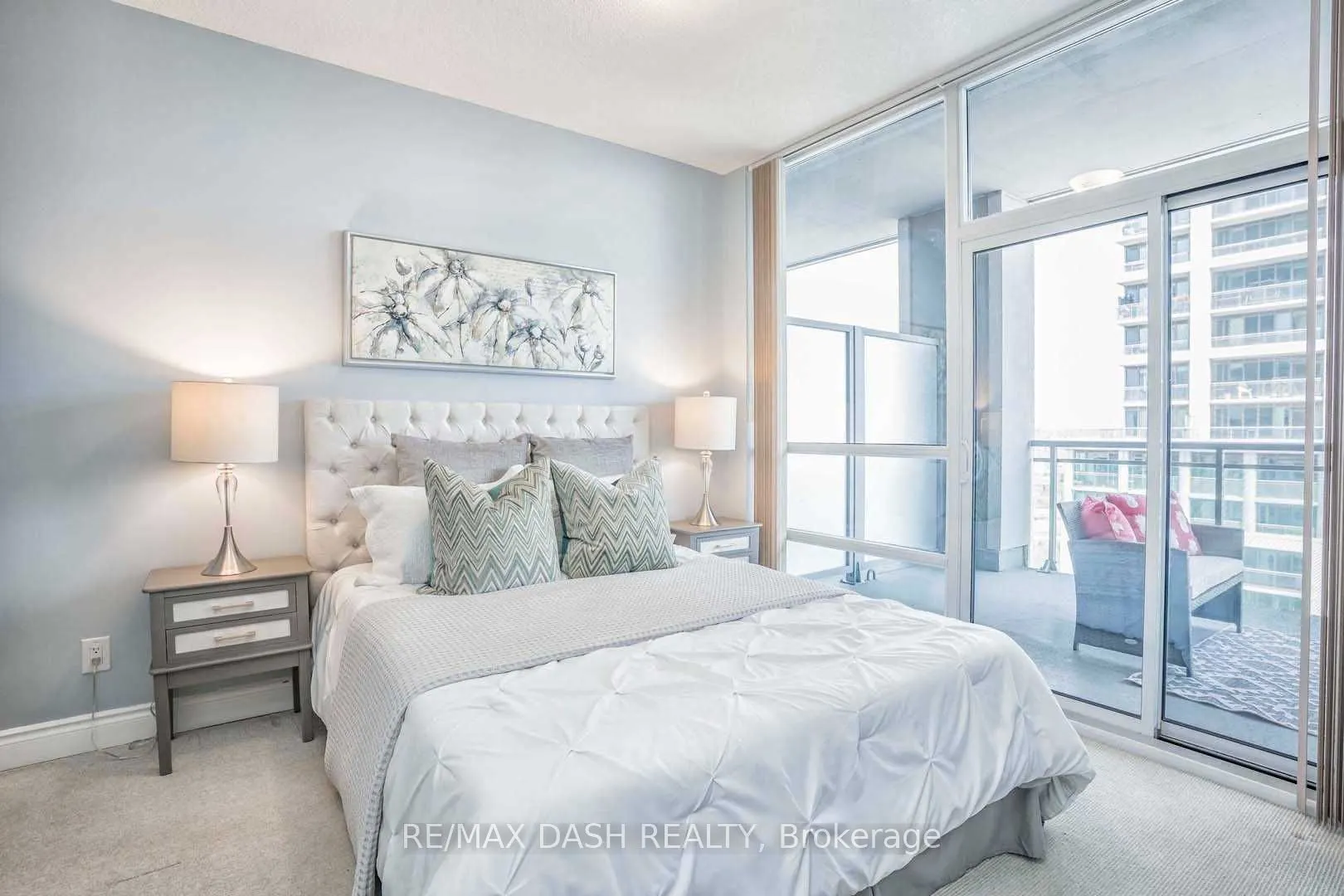 16 Brookers Lane, #1208