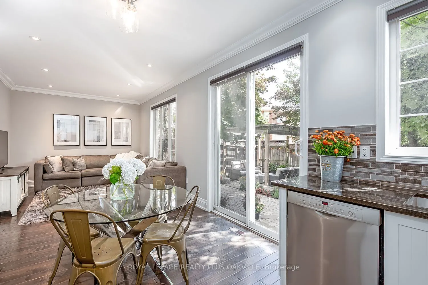 3174 Scotscraig Crescent