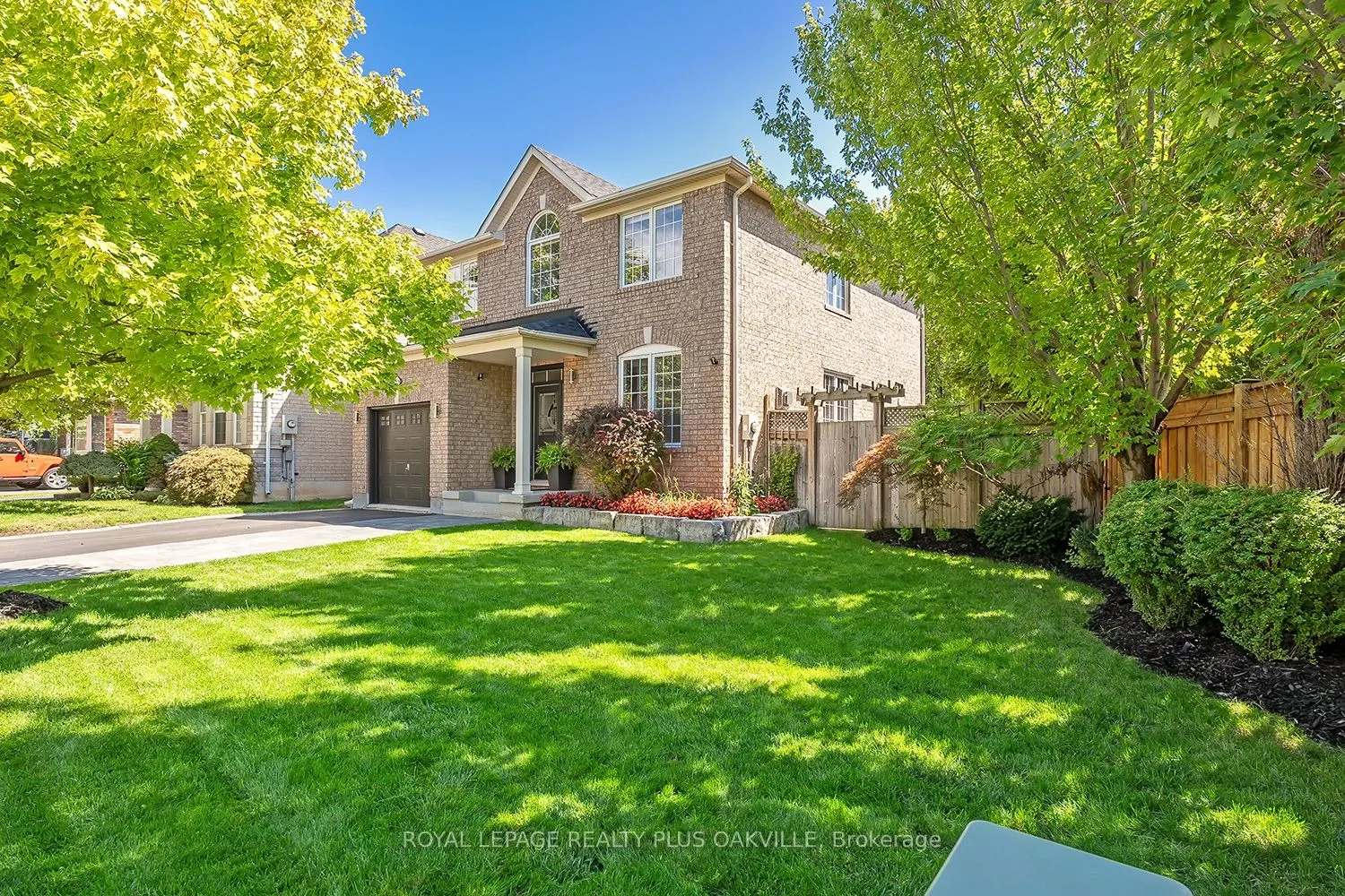 3174 Scotscraig Crescent